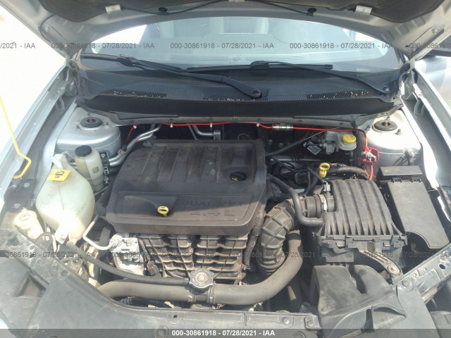 Photo 9 VIN: 1B3CC5FB6AN203104 - DODGE AVENGER 