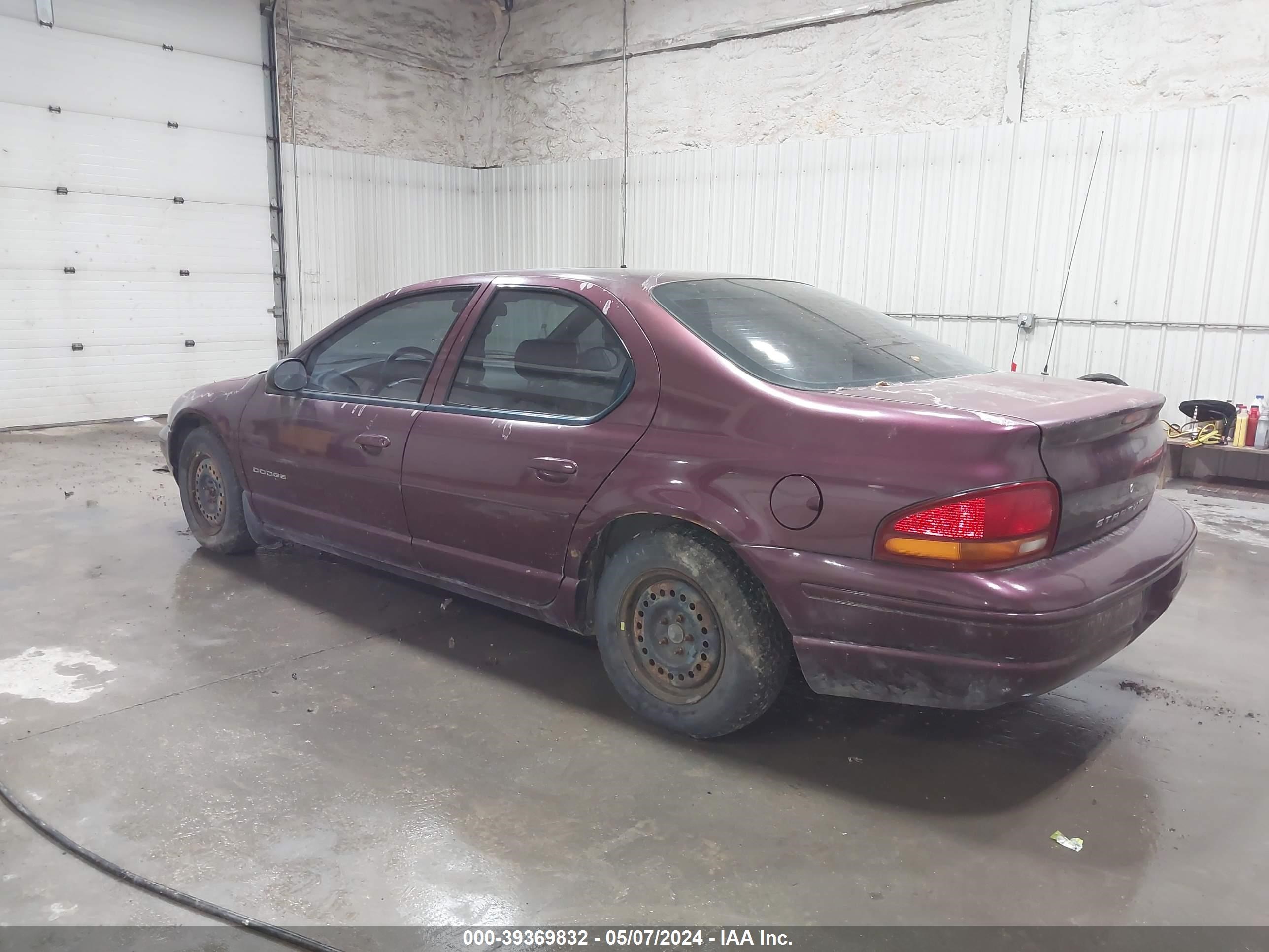 Photo 2 VIN: 1B3EJ46CXWN305790 - DODGE STRATUS 