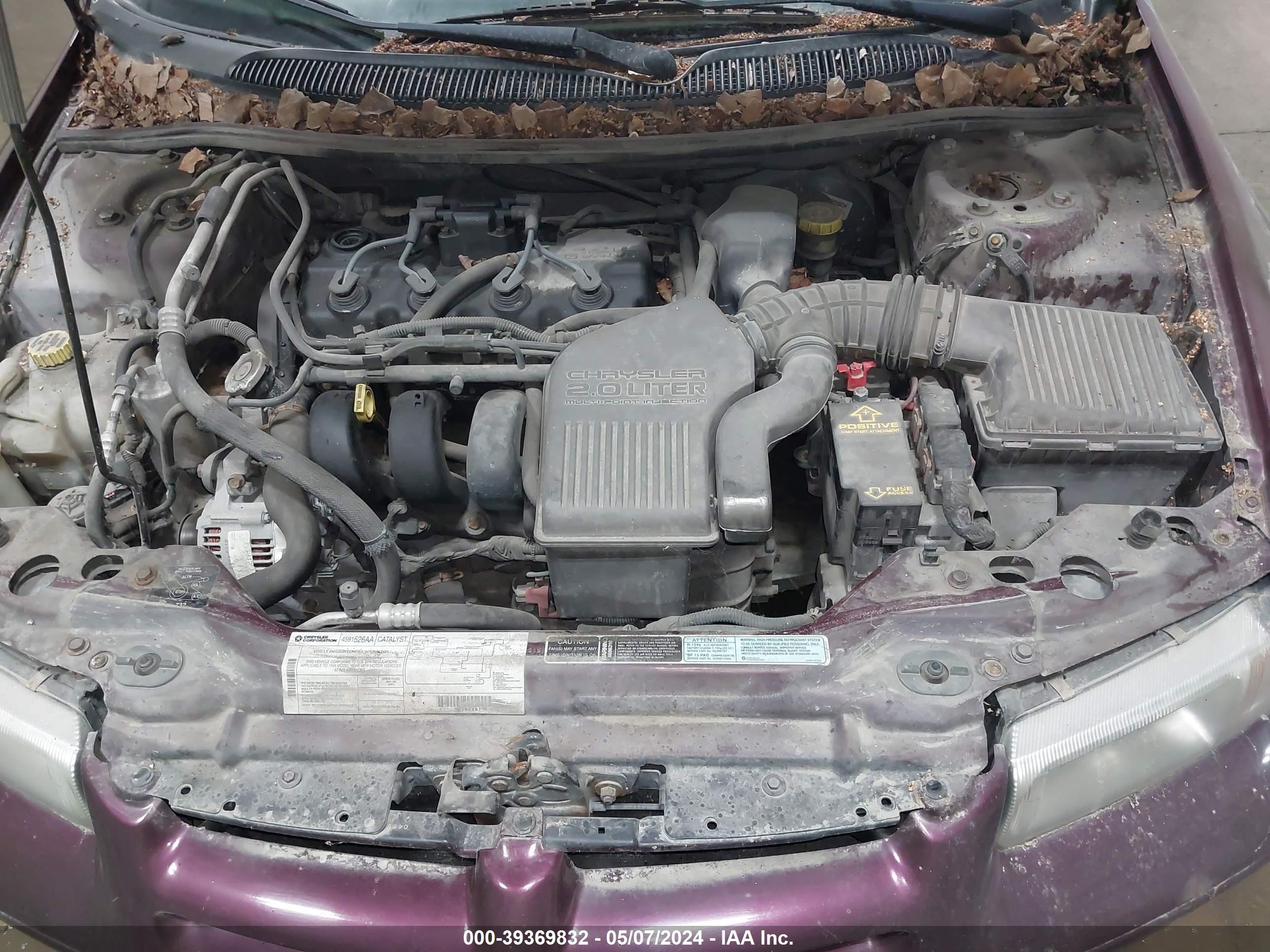 Photo 9 VIN: 1B3EJ46CXWN305790 - DODGE STRATUS 