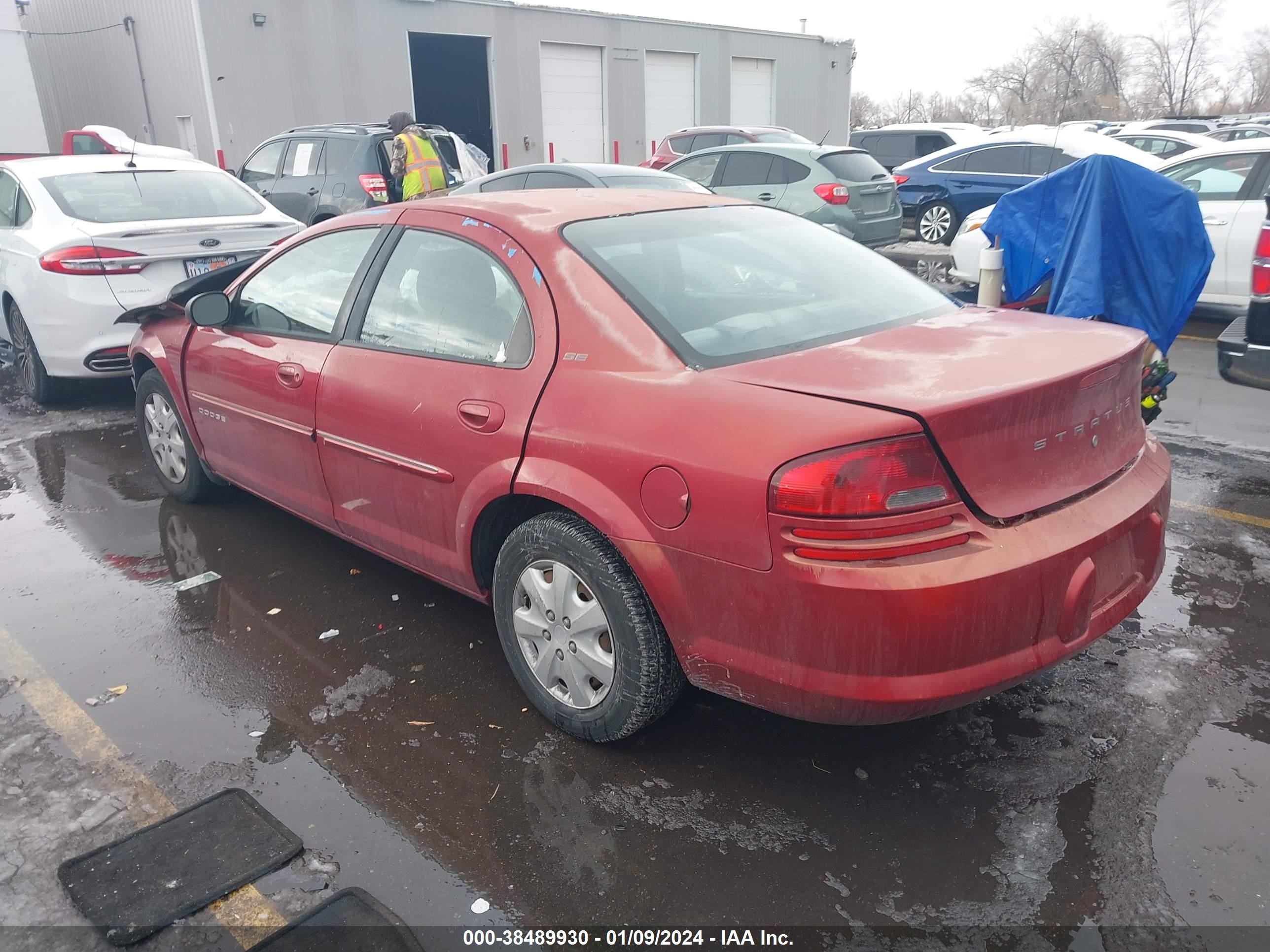 Photo 2 VIN: 1B3EJ46U71N508380 - DODGE STRATUS 