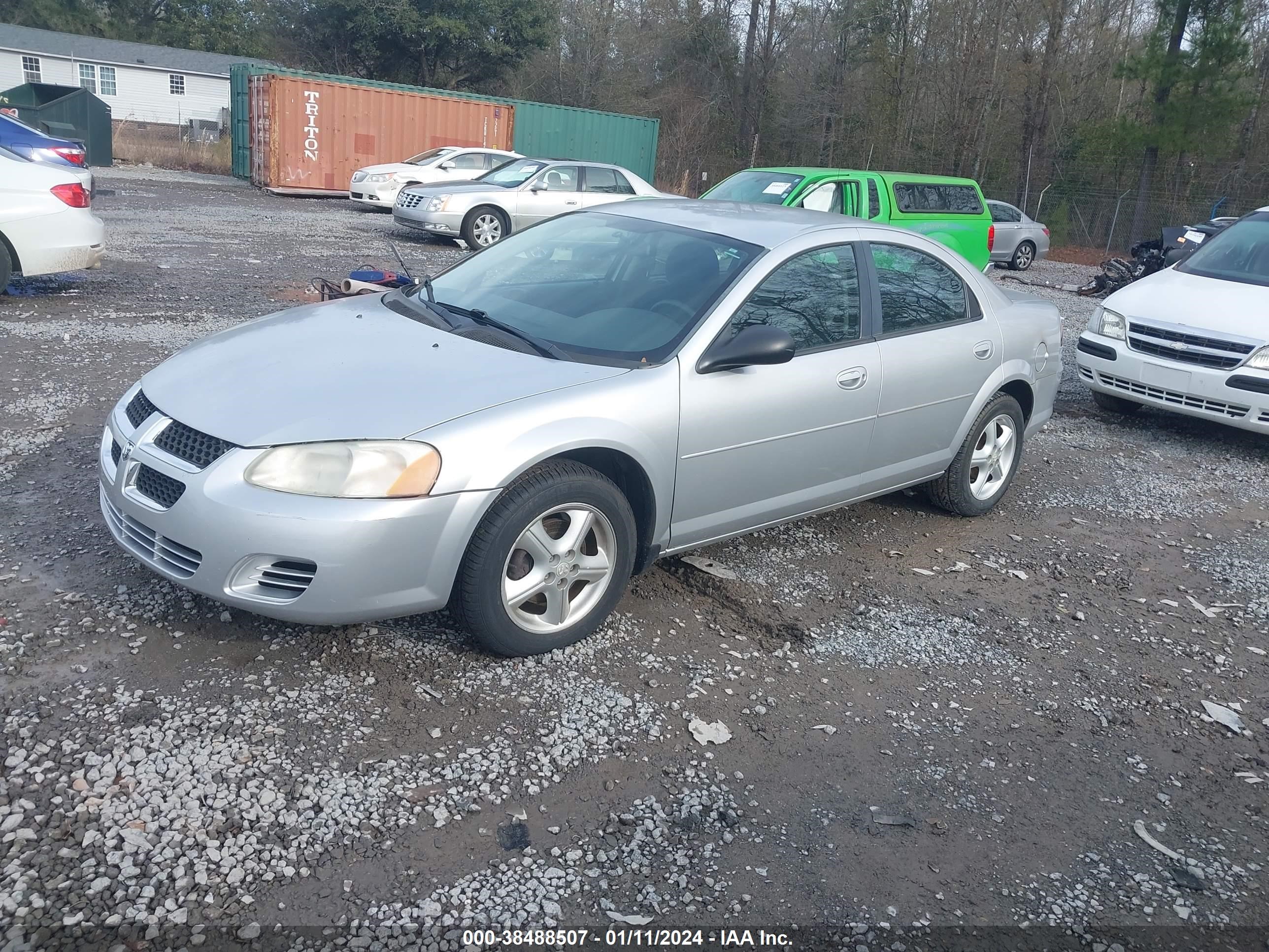 Photo 1 VIN: 1B3EL36R34N198619 - DODGE STRATUS 