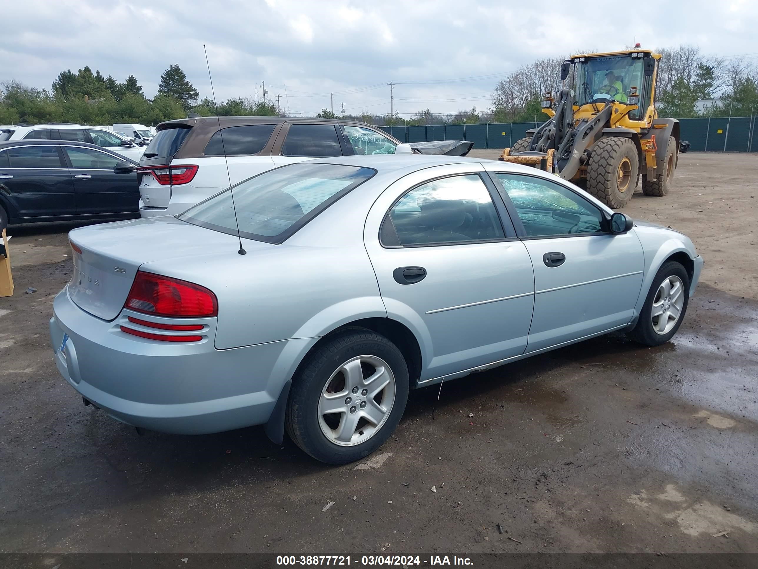 Photo 3 VIN: 1B3EL36T23N588704 - DODGE STRATUS 