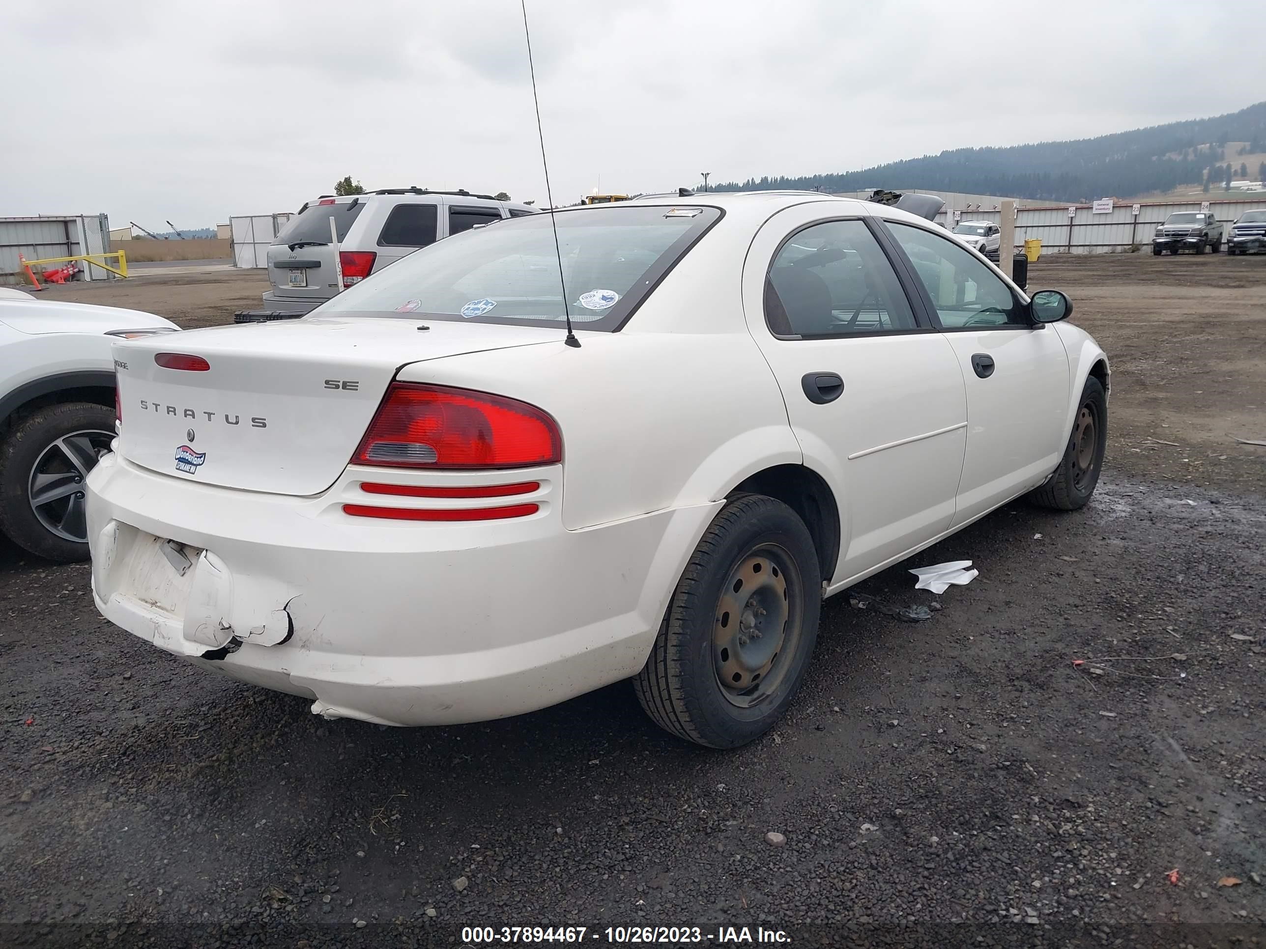 Photo 3 VIN: 1B3EL36X94N170905 - DODGE STRATUS 