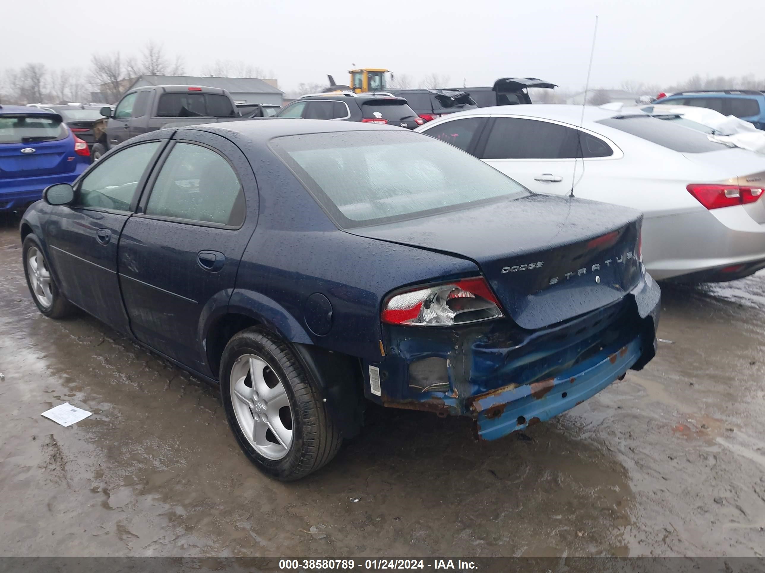 Photo 2 VIN: 1B3EL46R06N102194 - DODGE STRATUS 