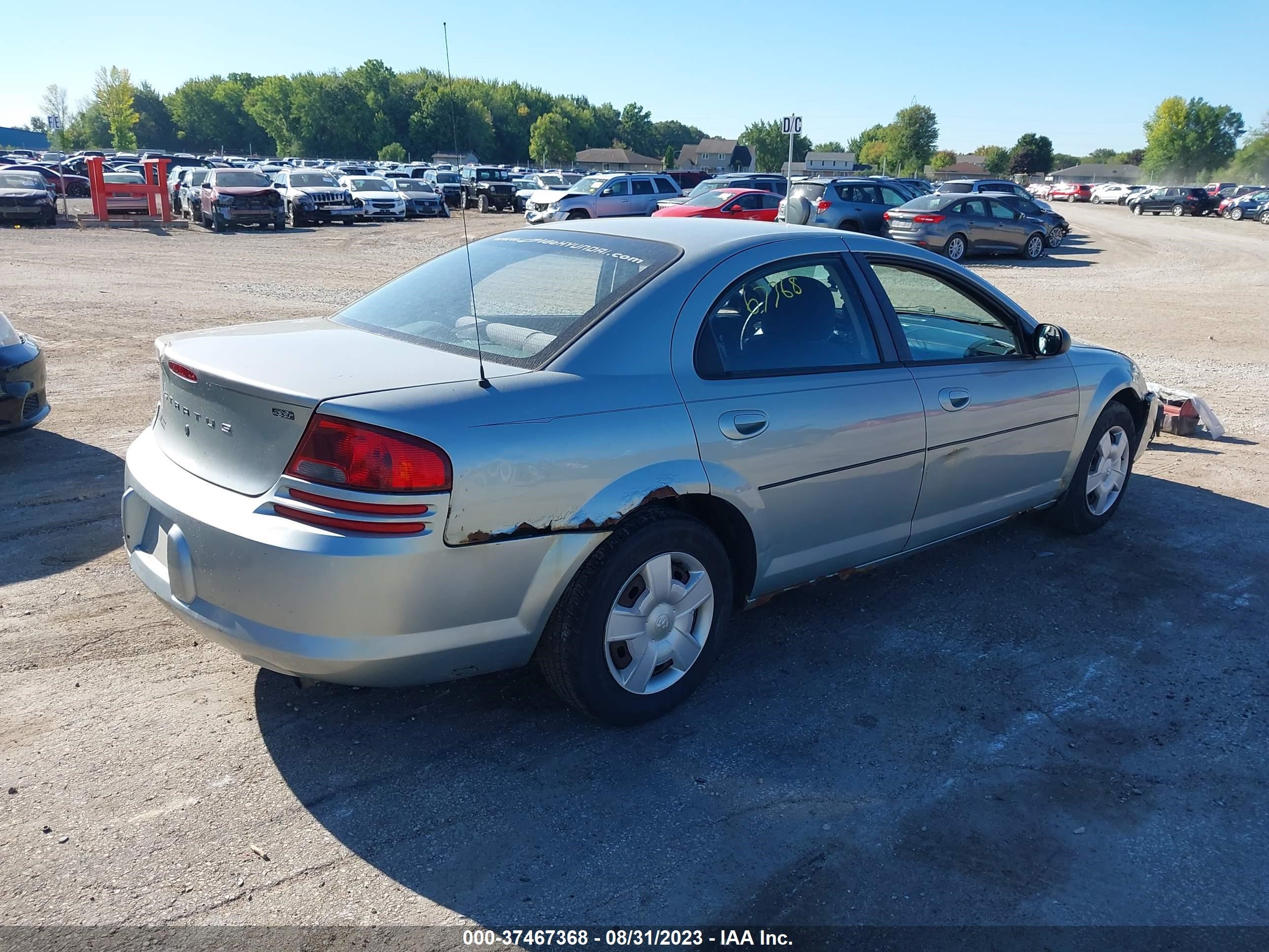 Photo 3 VIN: 1B3EL46R36N202130 - DODGE STRATUS 