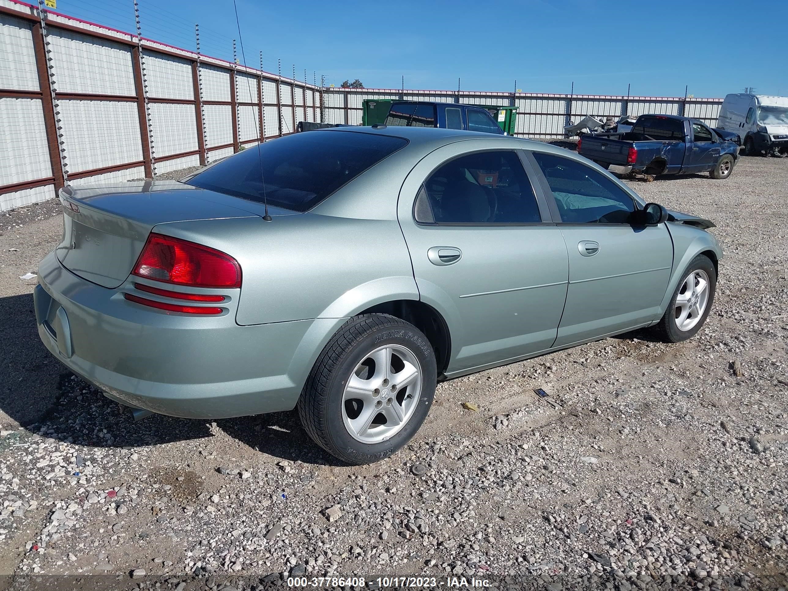 Photo 3 VIN: 1B3EL46RX6N206630 - DODGE STRATUS 