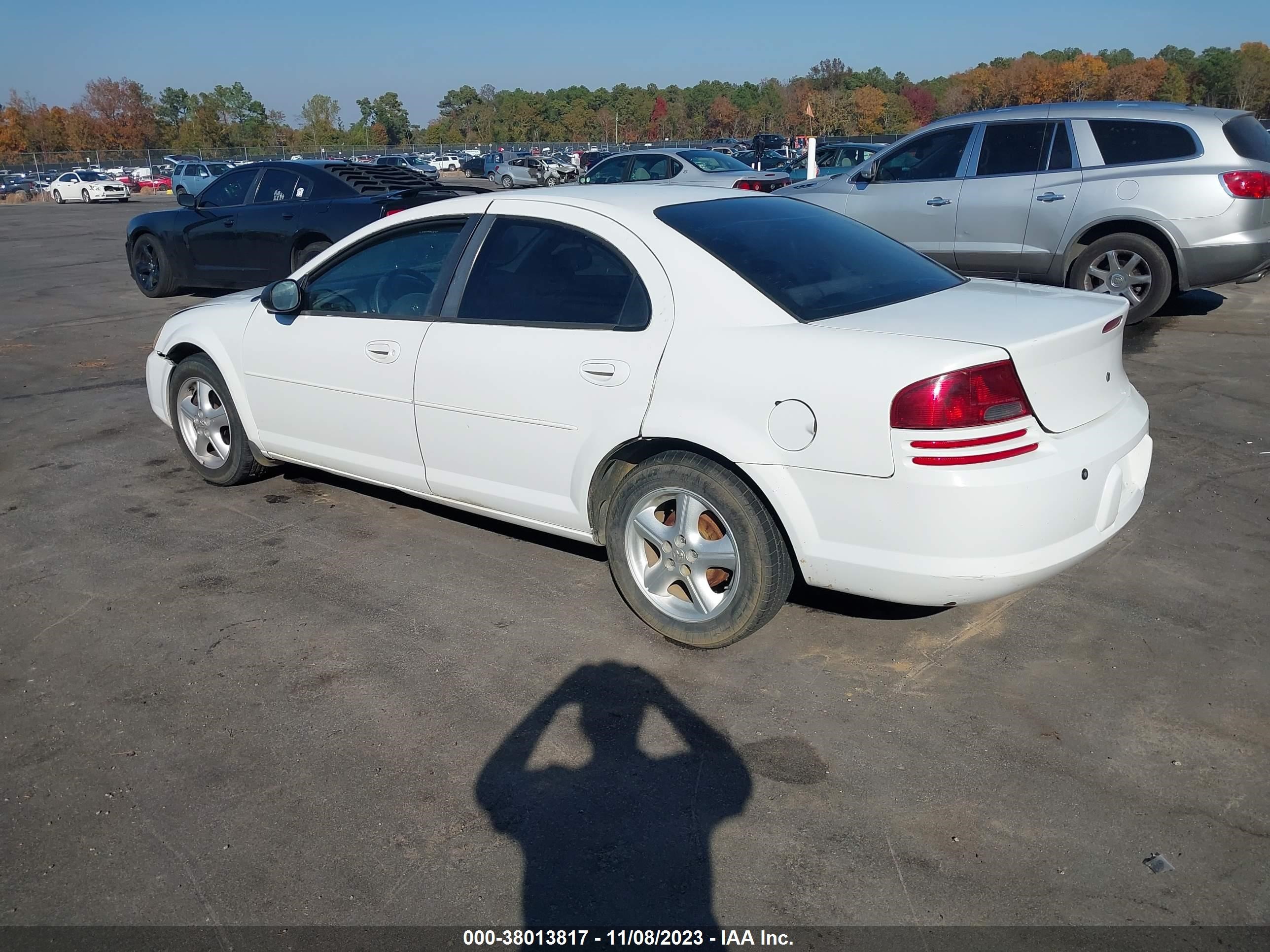 Photo 2 VIN: 1B3EL46X14N356525 - DODGE STRATUS 