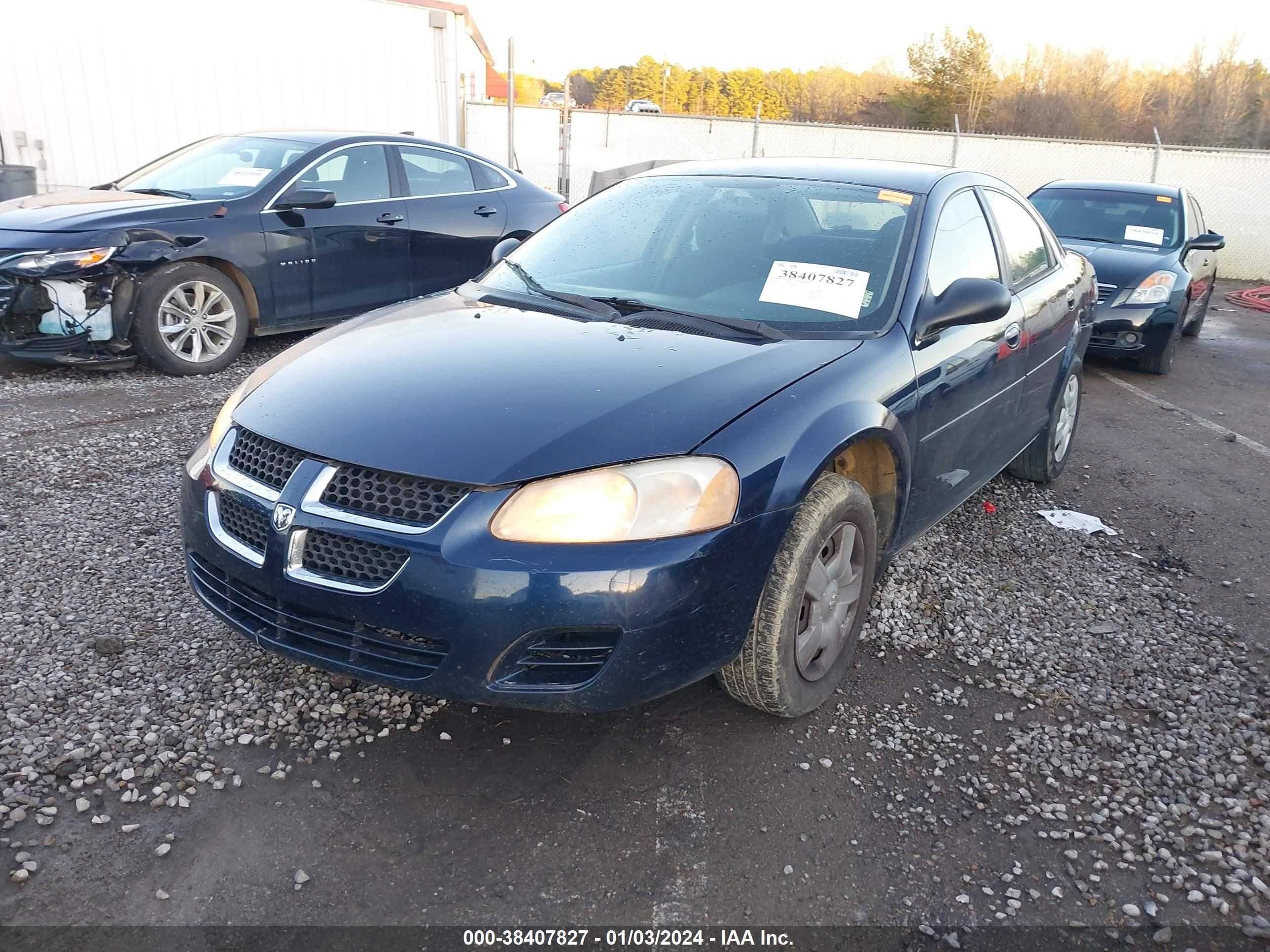 Photo 1 VIN: 1B3EL46X24N238094 - DODGE STRATUS 