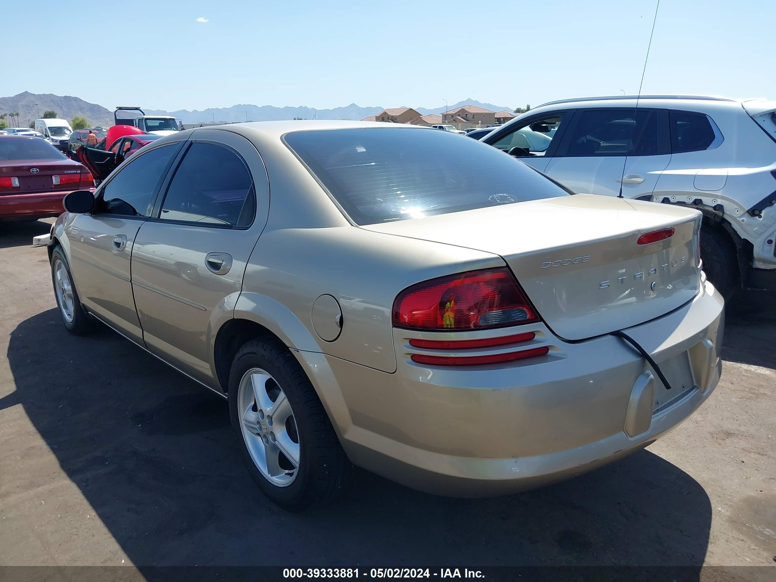 Photo 2 VIN: 1B3EL46X24N244123 - DODGE STRATUS 