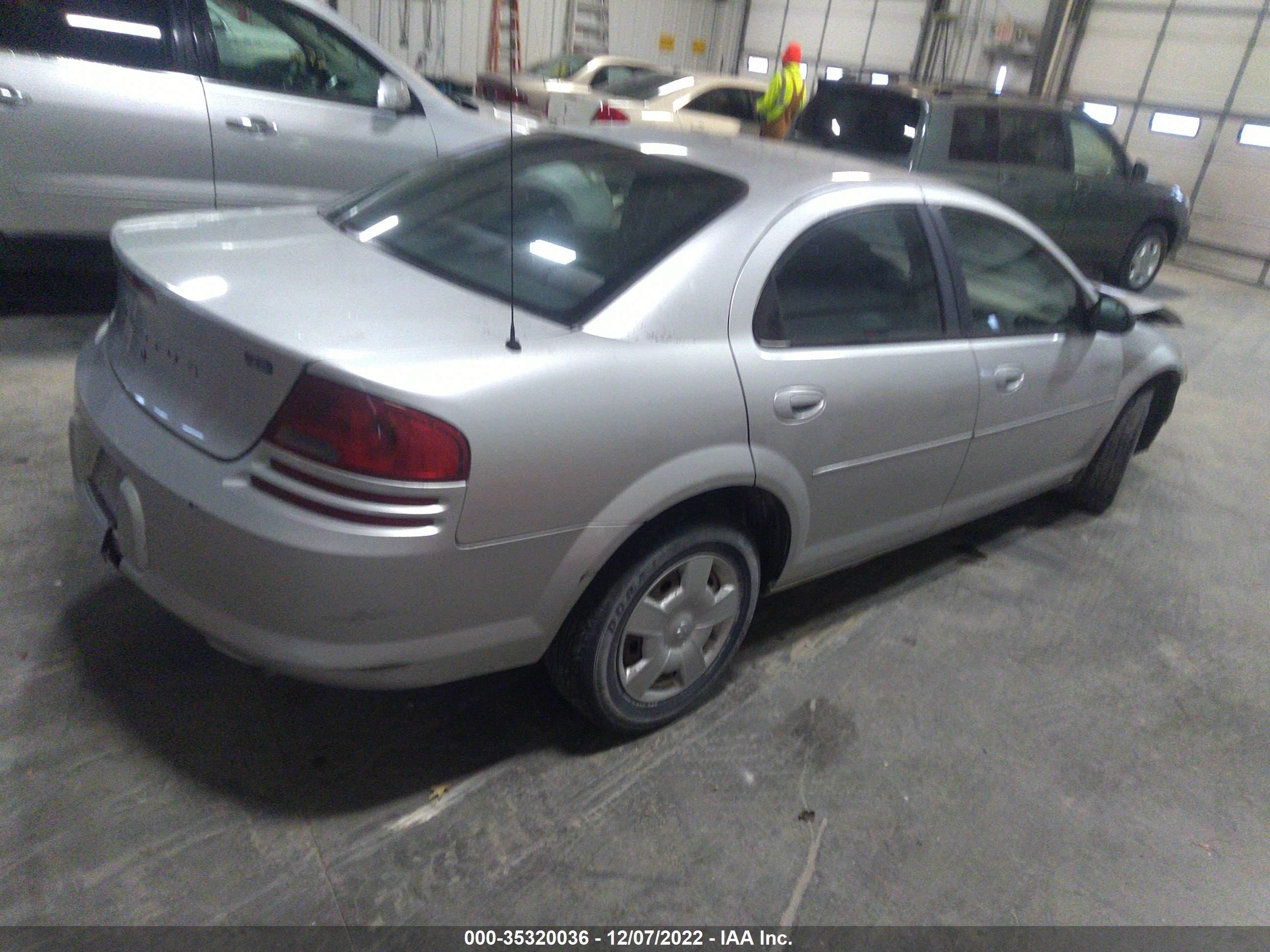 Photo 3 VIN: 1B3EL46X35N529916 - DODGE STRATUS 