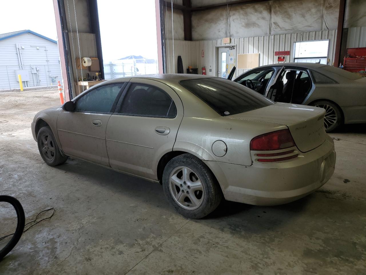 Photo 1 VIN: 1B3EL46X36N238186 - DODGE STRATUS 