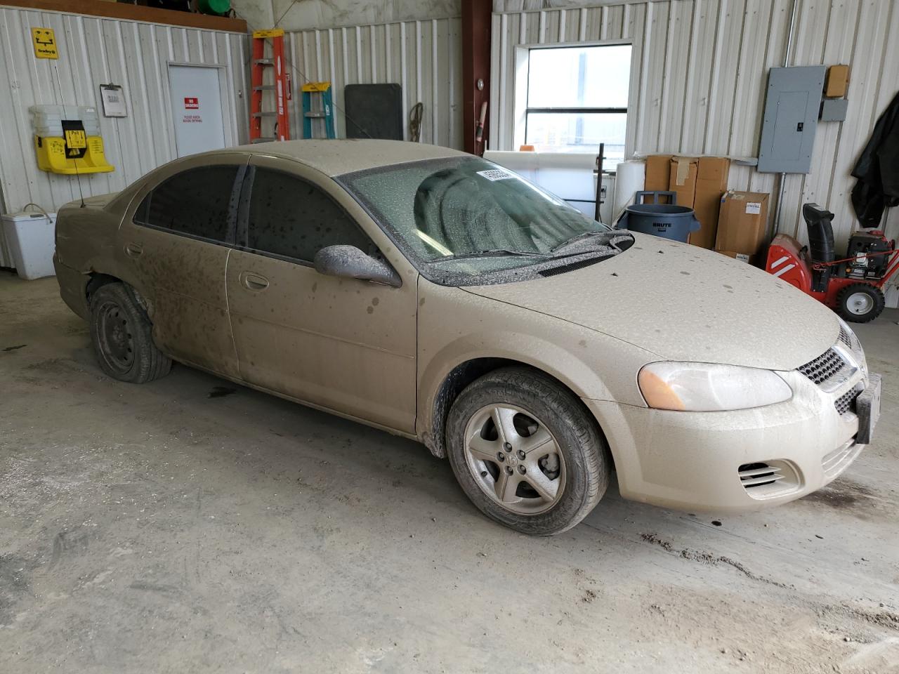 Photo 3 VIN: 1B3EL46X36N238186 - DODGE STRATUS 