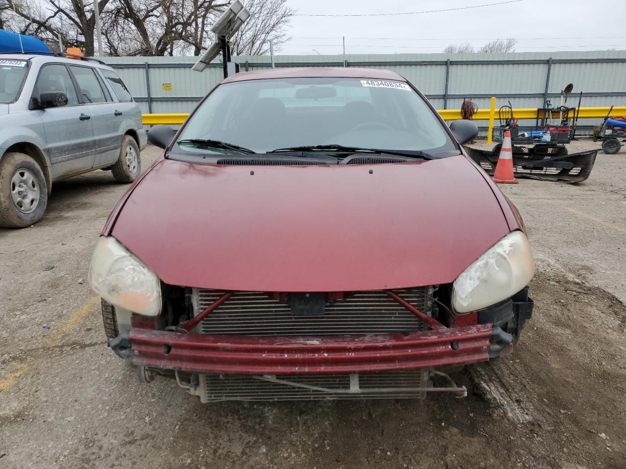 Photo 4 VIN: 1B3EL46X55N581872 - DODGE STRATUS 