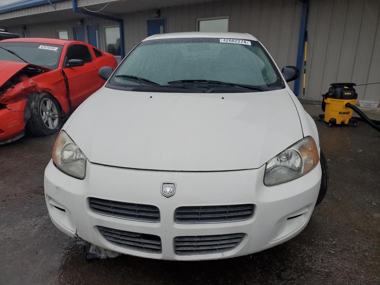 Photo 4 VIN: 1B3EL46X62N277512 - DODGE STRATUS 