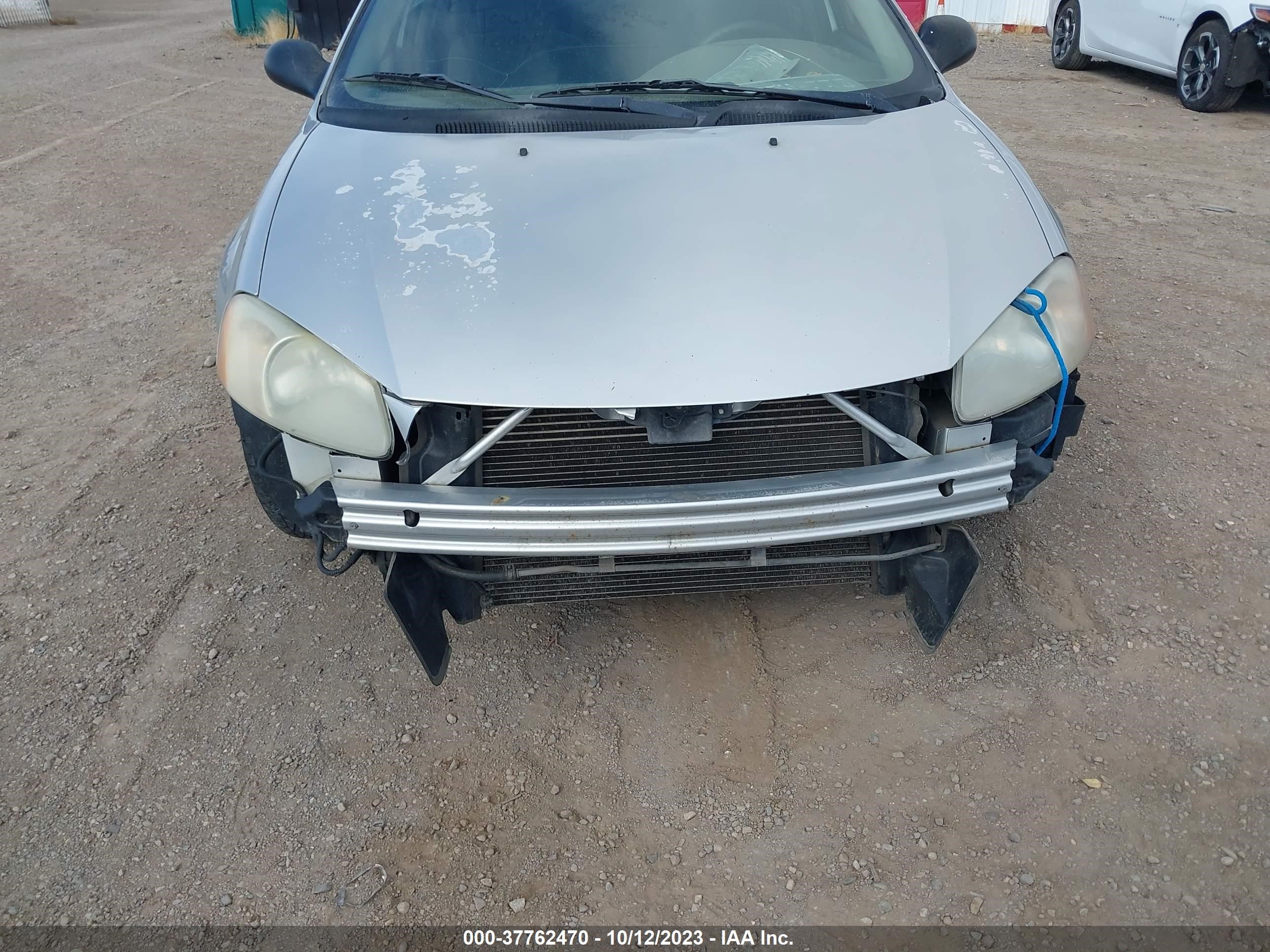 Photo 5 VIN: 1B3EL46X64N155560 - DODGE STRATUS 