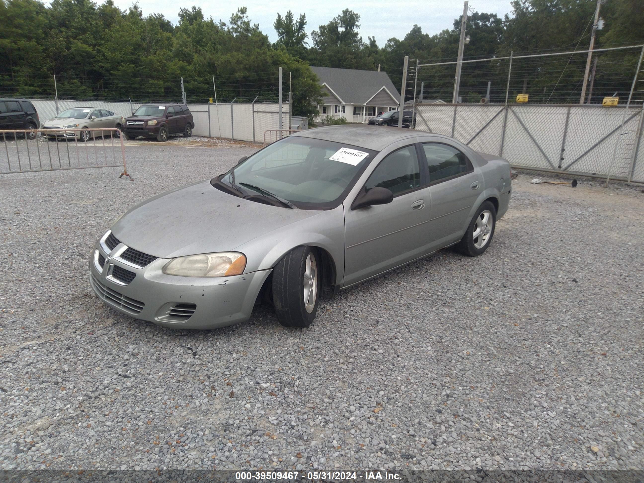 Photo 1 VIN: 1B3EL46X65N700304 - DODGE STRATUS 