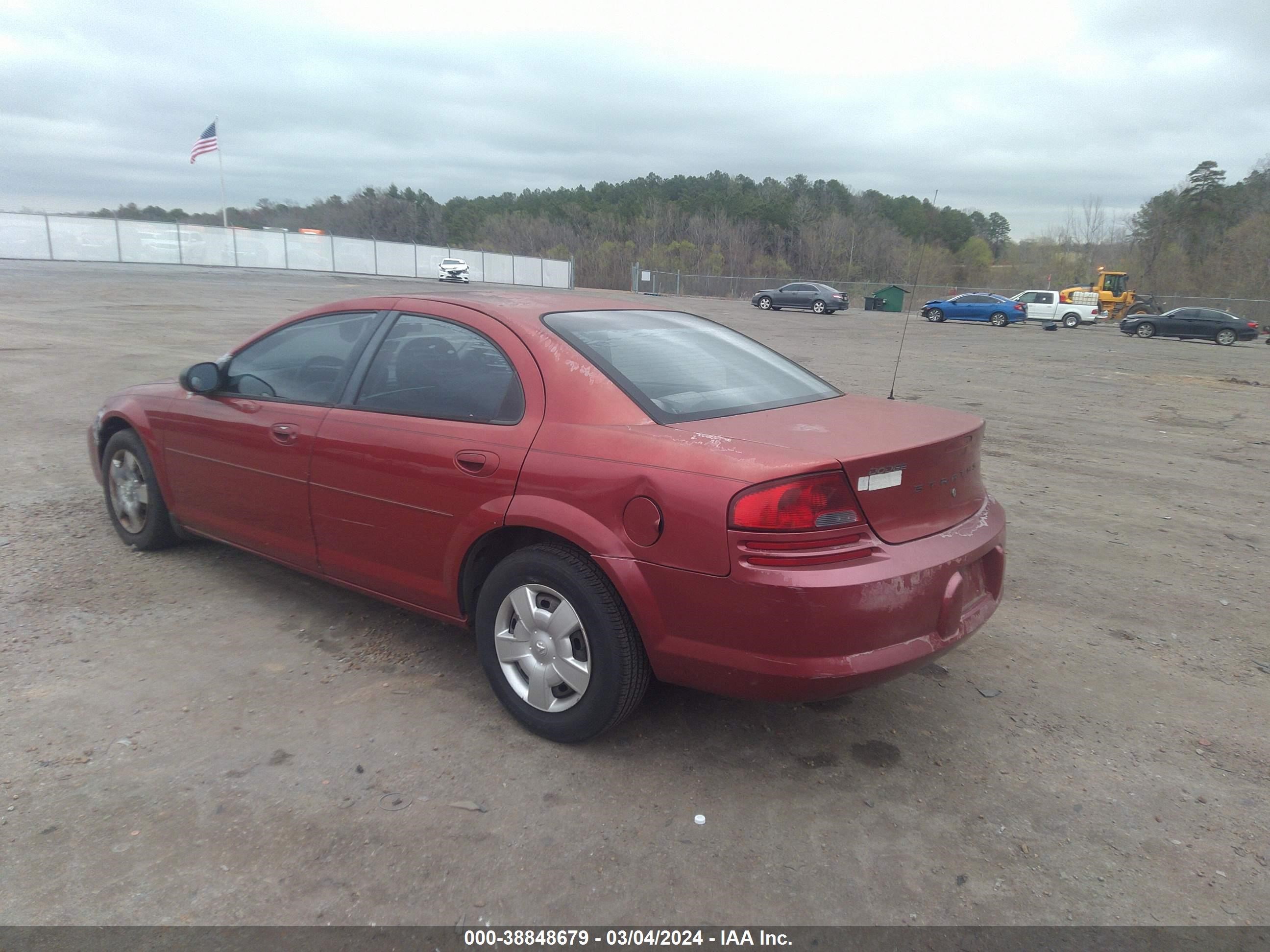 Photo 2 VIN: 1B3EL46X66N217302 - DODGE STRATUS 