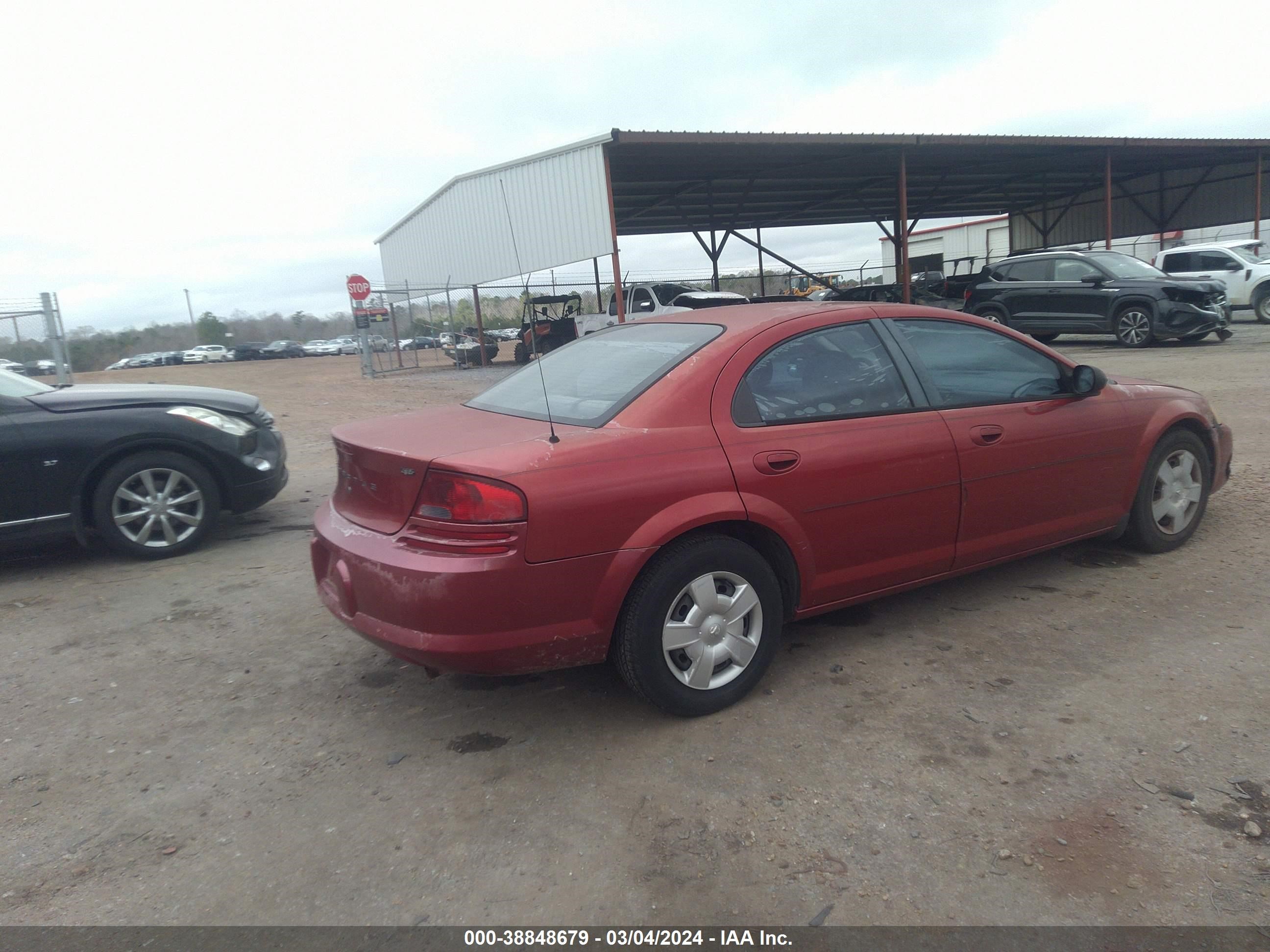 Photo 3 VIN: 1B3EL46X66N217302 - DODGE STRATUS 