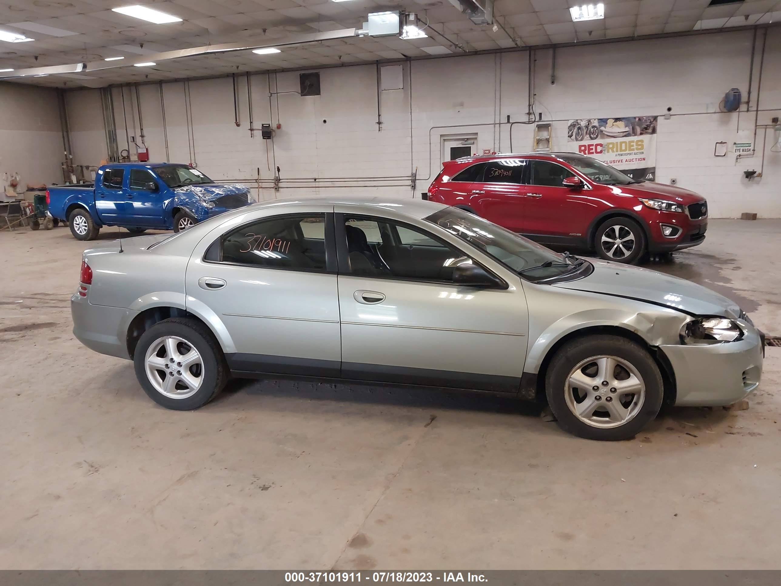 Photo 12 VIN: 1B3EL46X76N208382 - DODGE STRATUS 