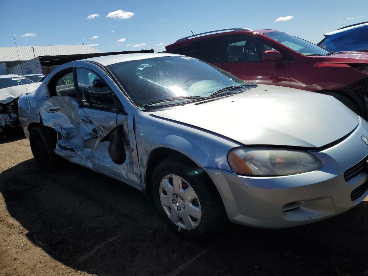 Photo 3 VIN: 1B3EL46X82N338259 - DODGE STRATUS 