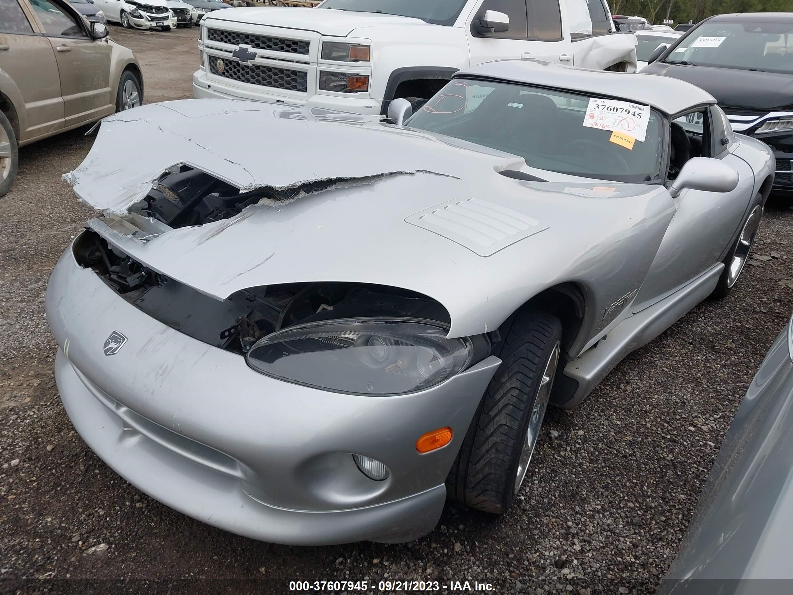 Photo 1 VIN: 1B3ER65E0XV503397 - DODGE VIPER 