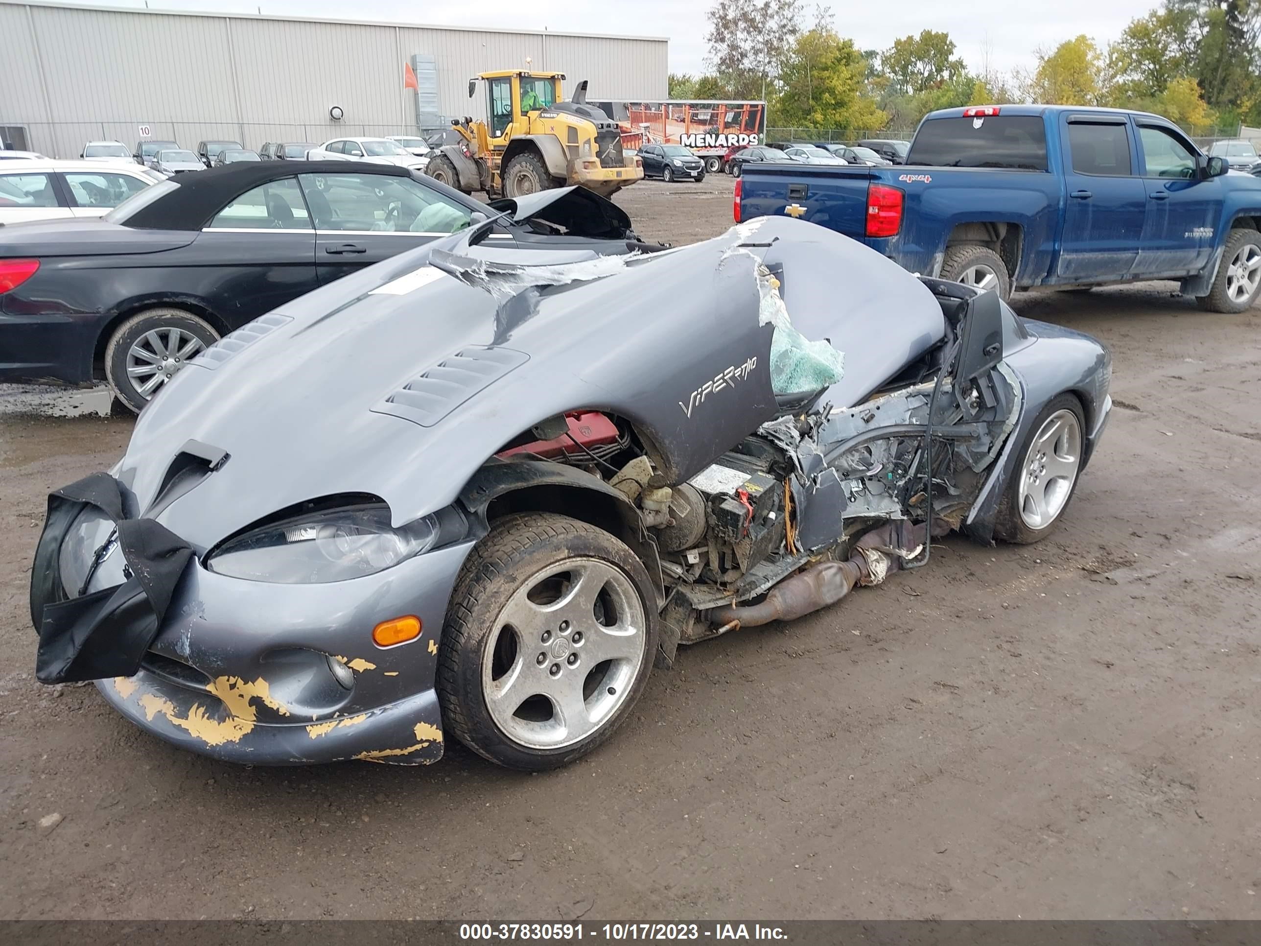 Photo 1 VIN: 1B3ER65E3YV606718 - DODGE VIPER 