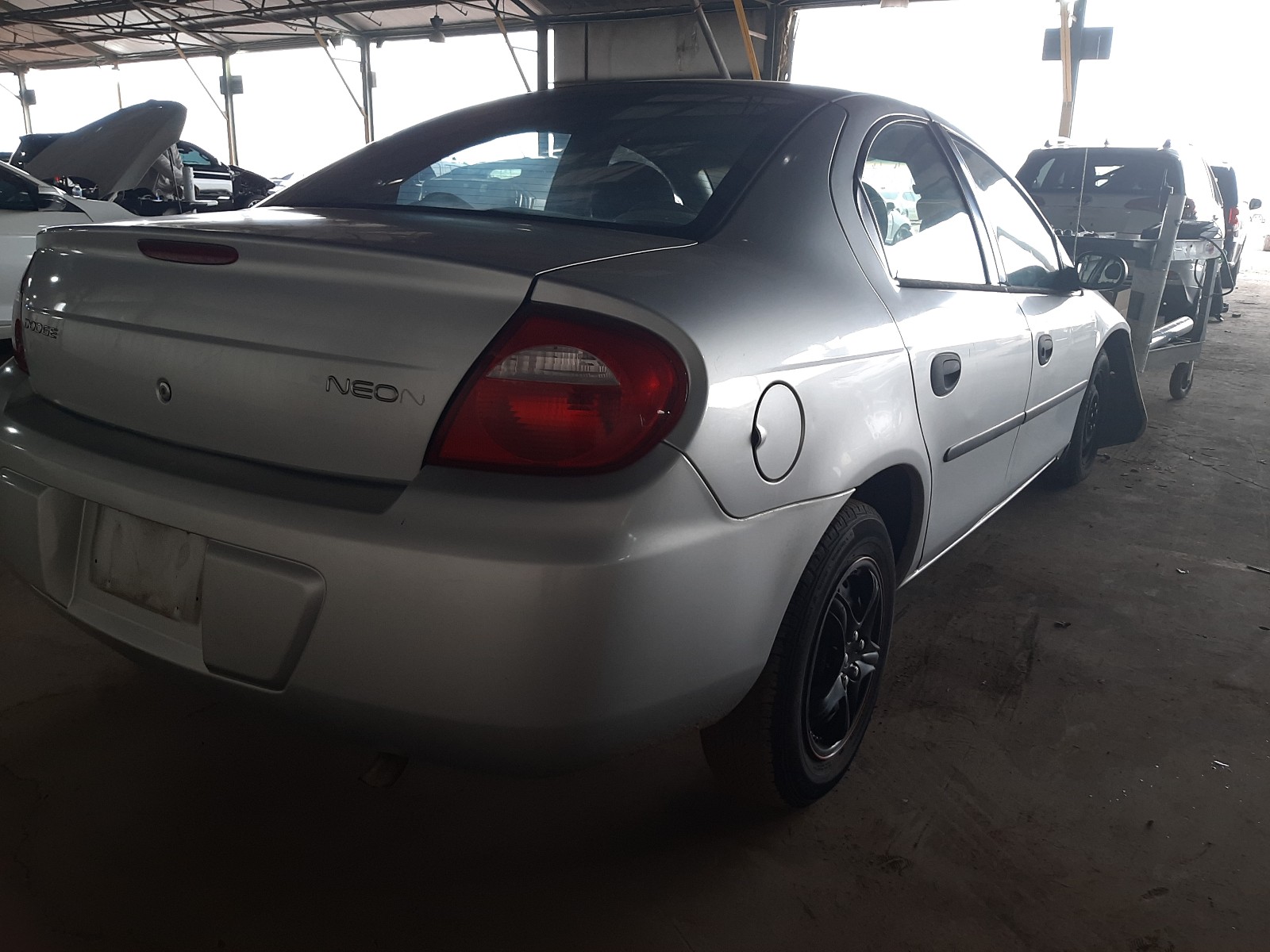 Photo 3 VIN: 1B3ES26C64D572252 - DODGE NEON BASE 