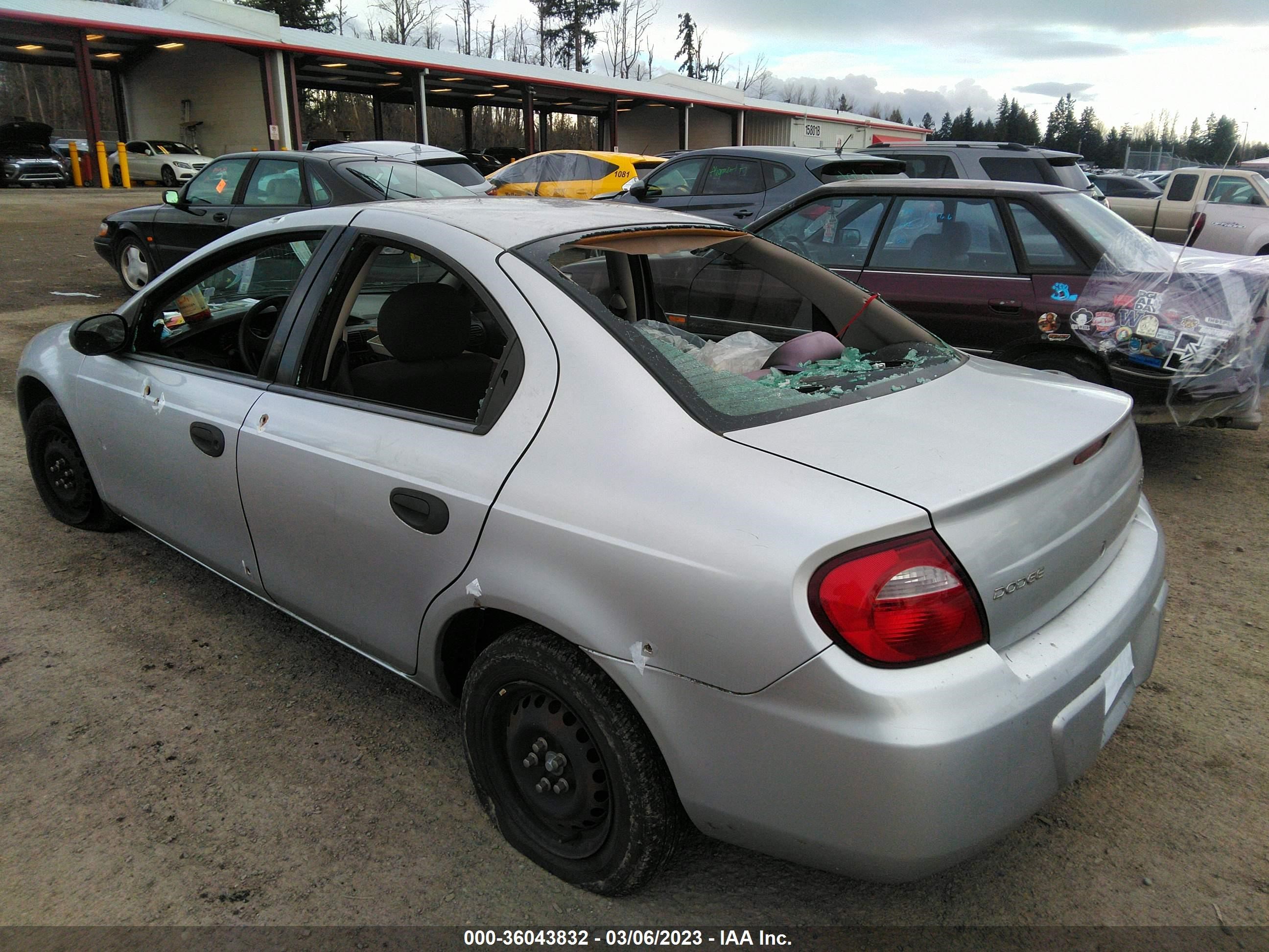 Photo 2 VIN: 1B3ES26C64D629131 - DODGE NEON 