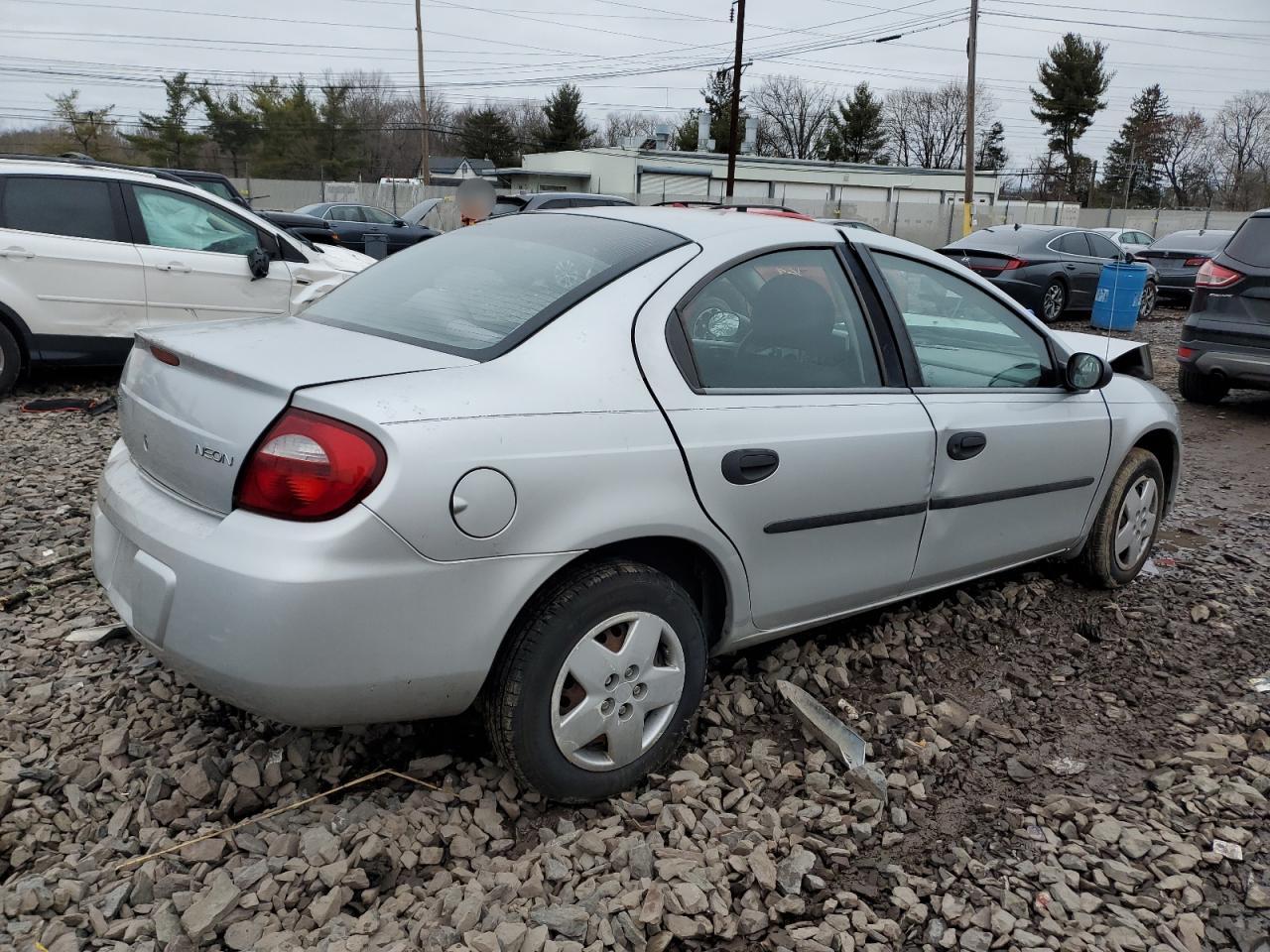 Photo 2 VIN: 1B3ES26C85D248902 - DODGE NEON 