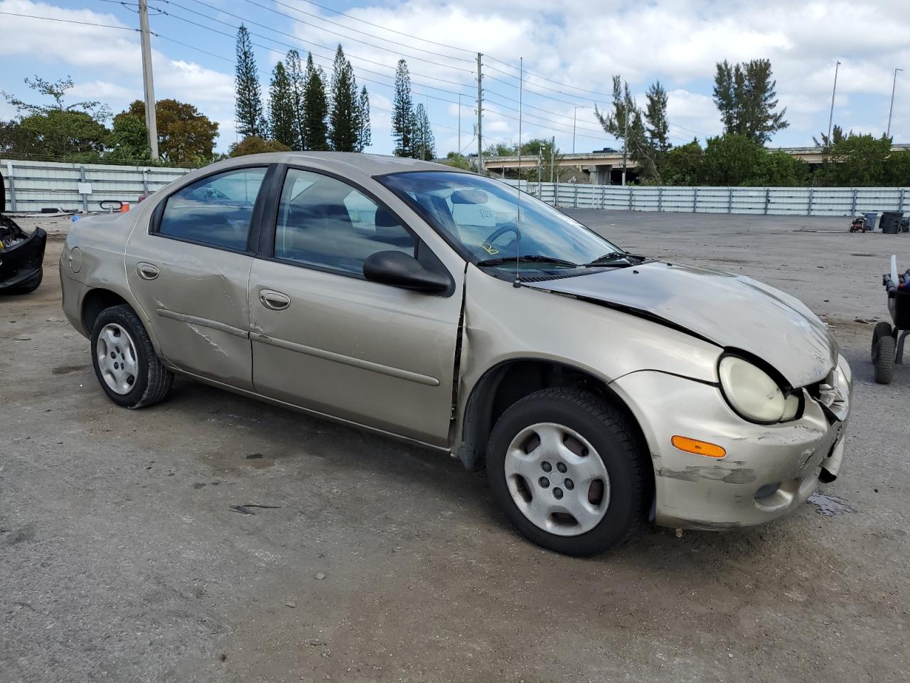 Photo 3 VIN: 1B3ES26C92D524886 - DODGE NEON 