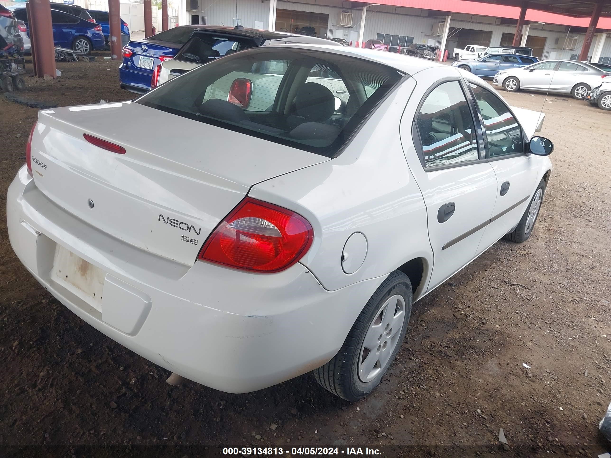 Photo 3 VIN: 1B3ES26CX3D156719 - DODGE NEON 