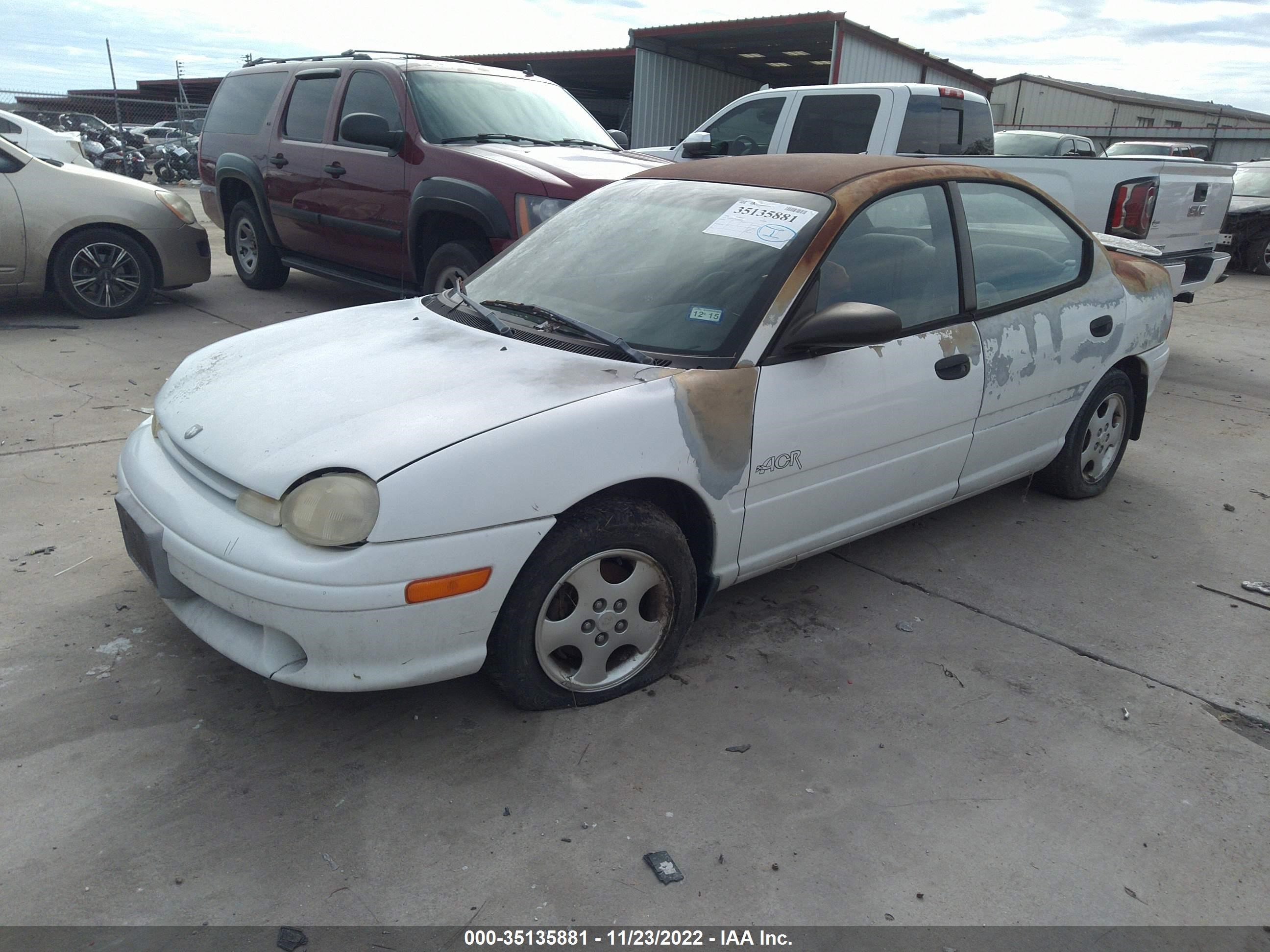 Photo 1 VIN: 1B3ES27C2WD532526 - DODGE NEON 