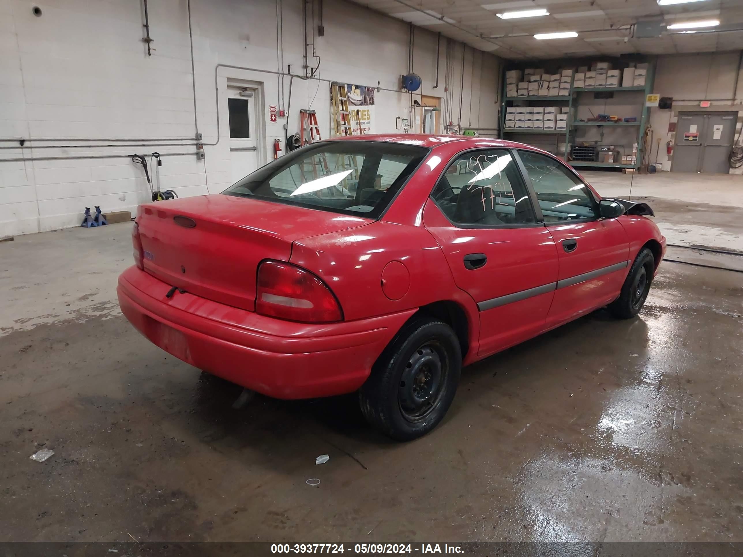 Photo 3 VIN: 1B3ES27C9TD532051 - DODGE NEON 