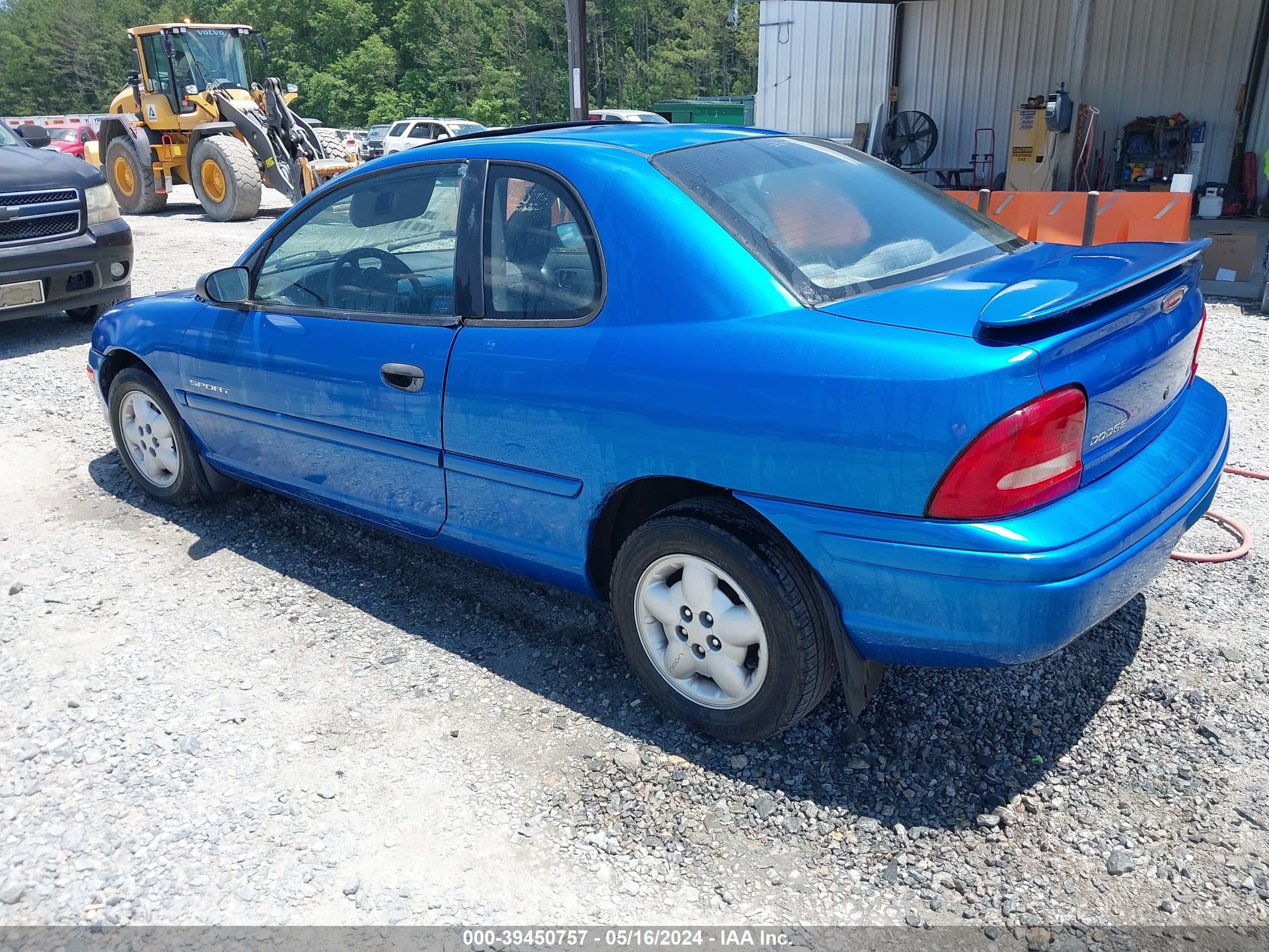 Photo 2 VIN: 1B3ES42Y7XD164747 - DODGE NEON 