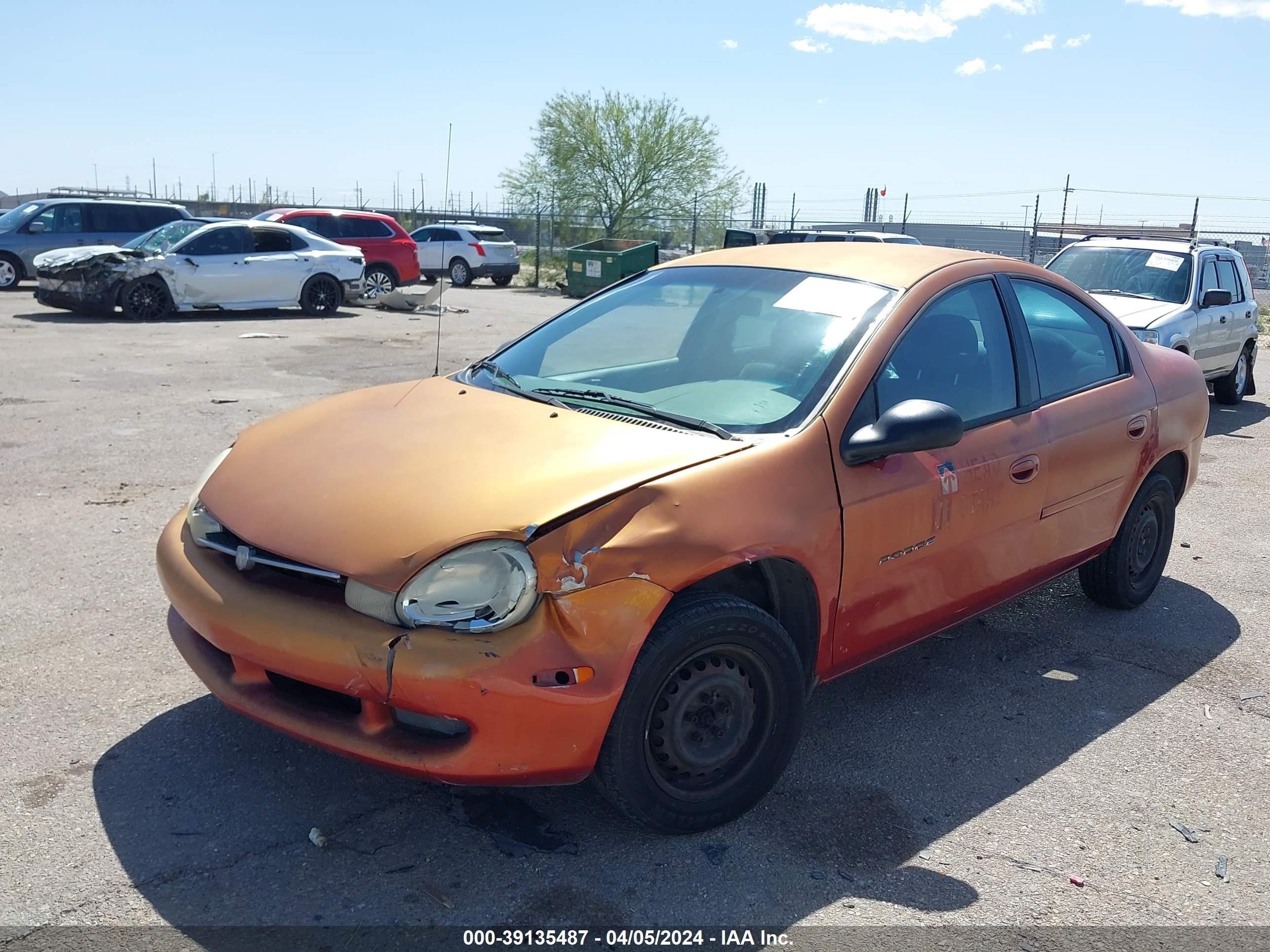 Photo 1 VIN: 1B3ES46C4YD697249 - DODGE NEON 