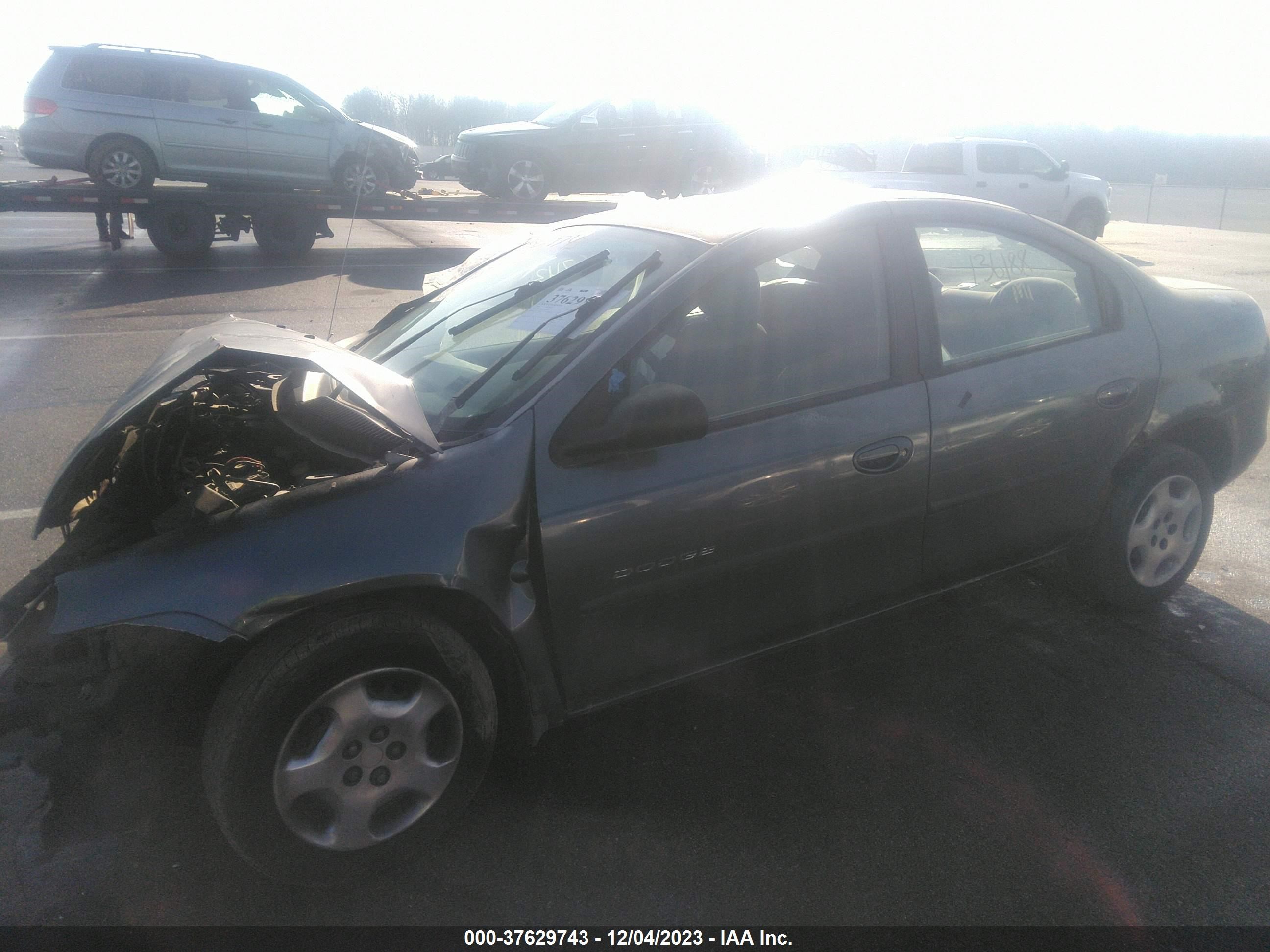 Photo 1 VIN: 1B3ES46C51D290515 - DODGE NEON 