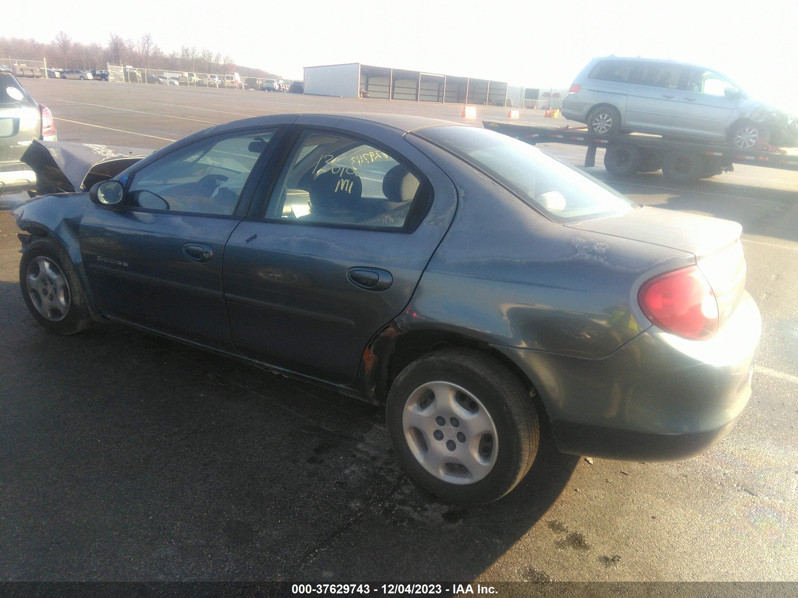 Photo 2 VIN: 1B3ES46C51D290515 - DODGE NEON 