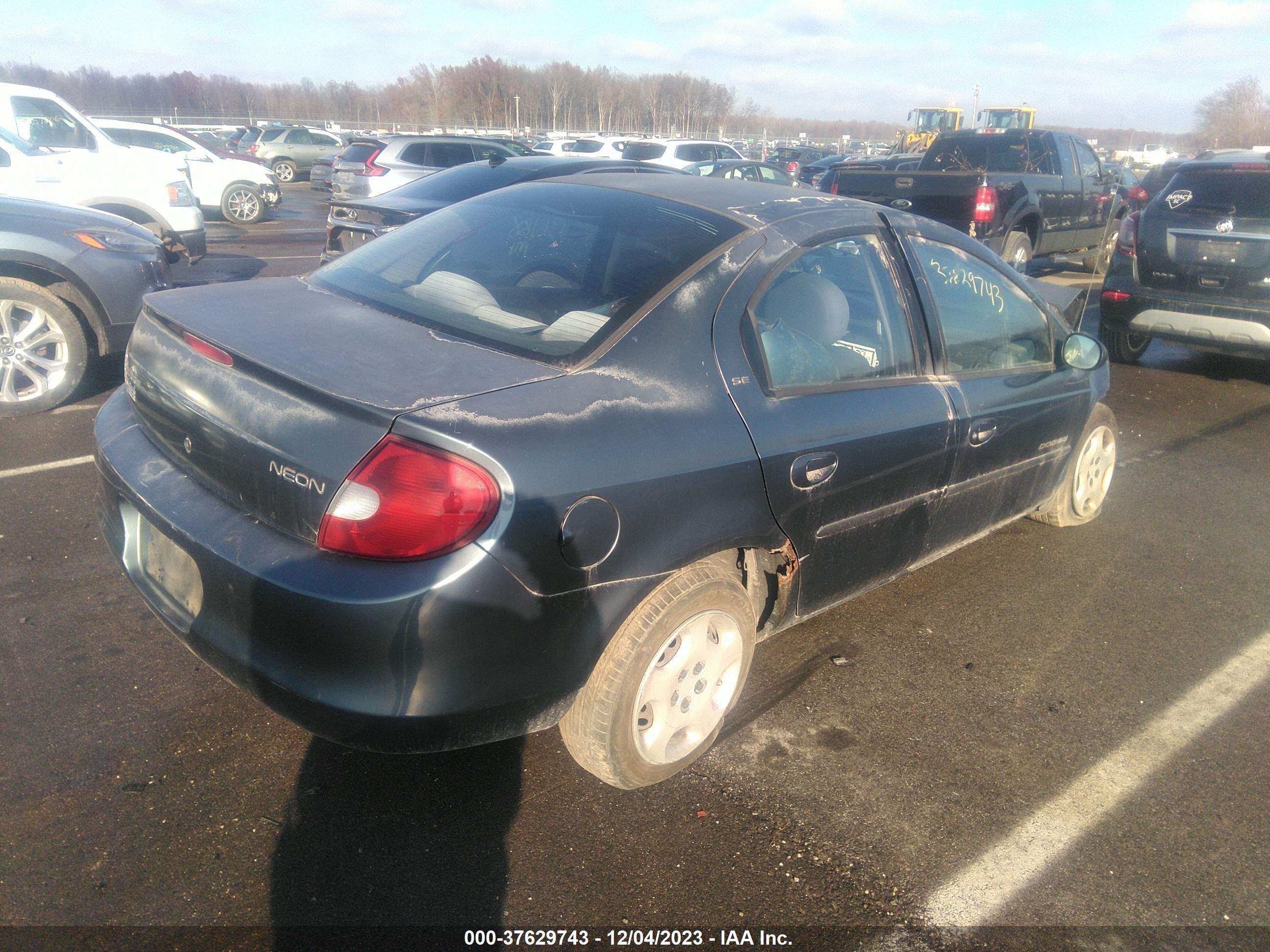 Photo 3 VIN: 1B3ES46C51D290515 - DODGE NEON 