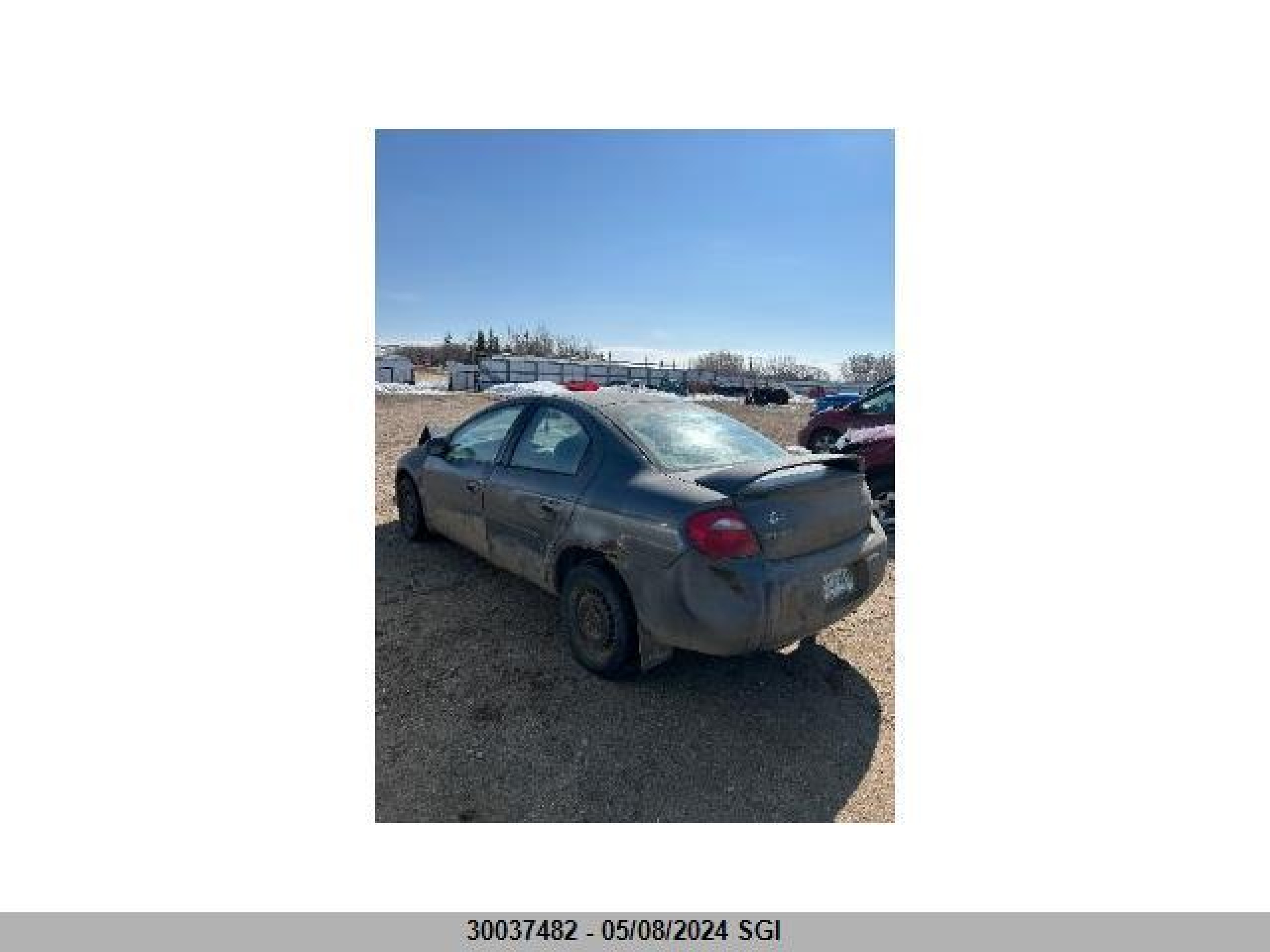 Photo 2 VIN: 1B3ES46C63D152470 - DODGE NEON 