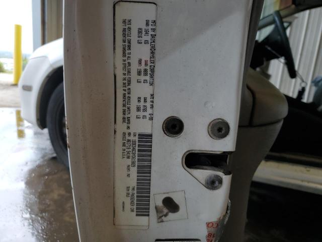 Photo 11 VIN: 1B3ES46C8YD615829 - DODGE NEON 
