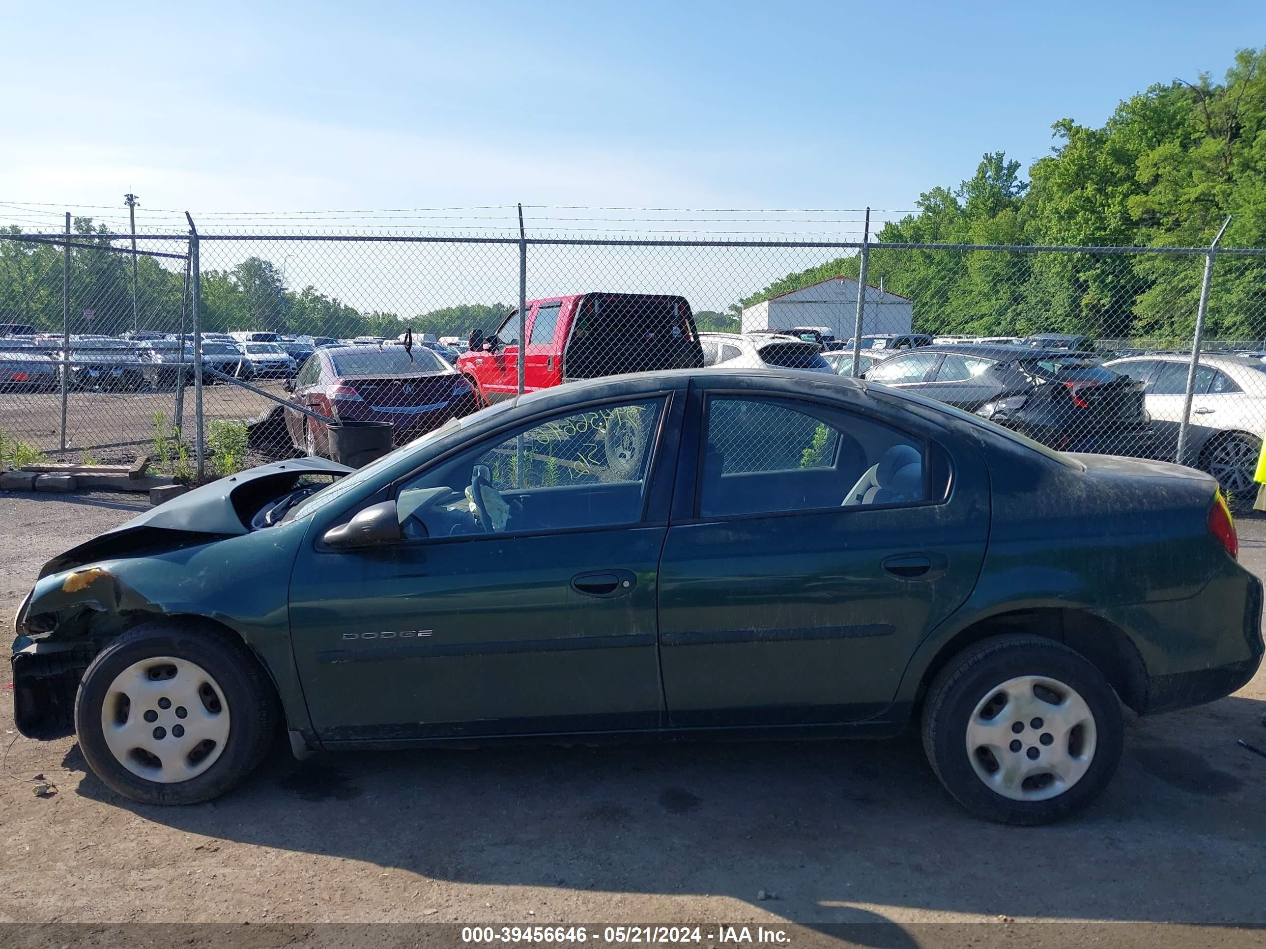 Photo 14 VIN: 1B3ES46C8YD823080 - DODGE NEON 