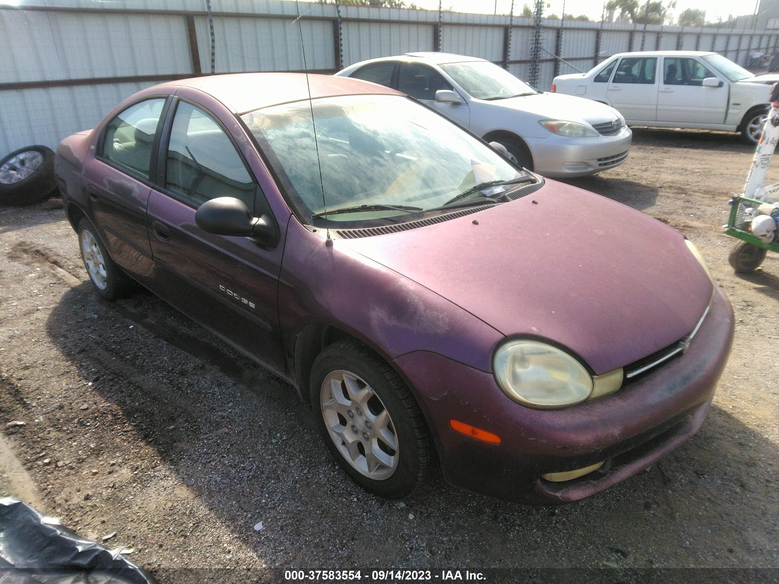 Photo 5 VIN: 1B3ES46C9YD608842 - DODGE NEON 