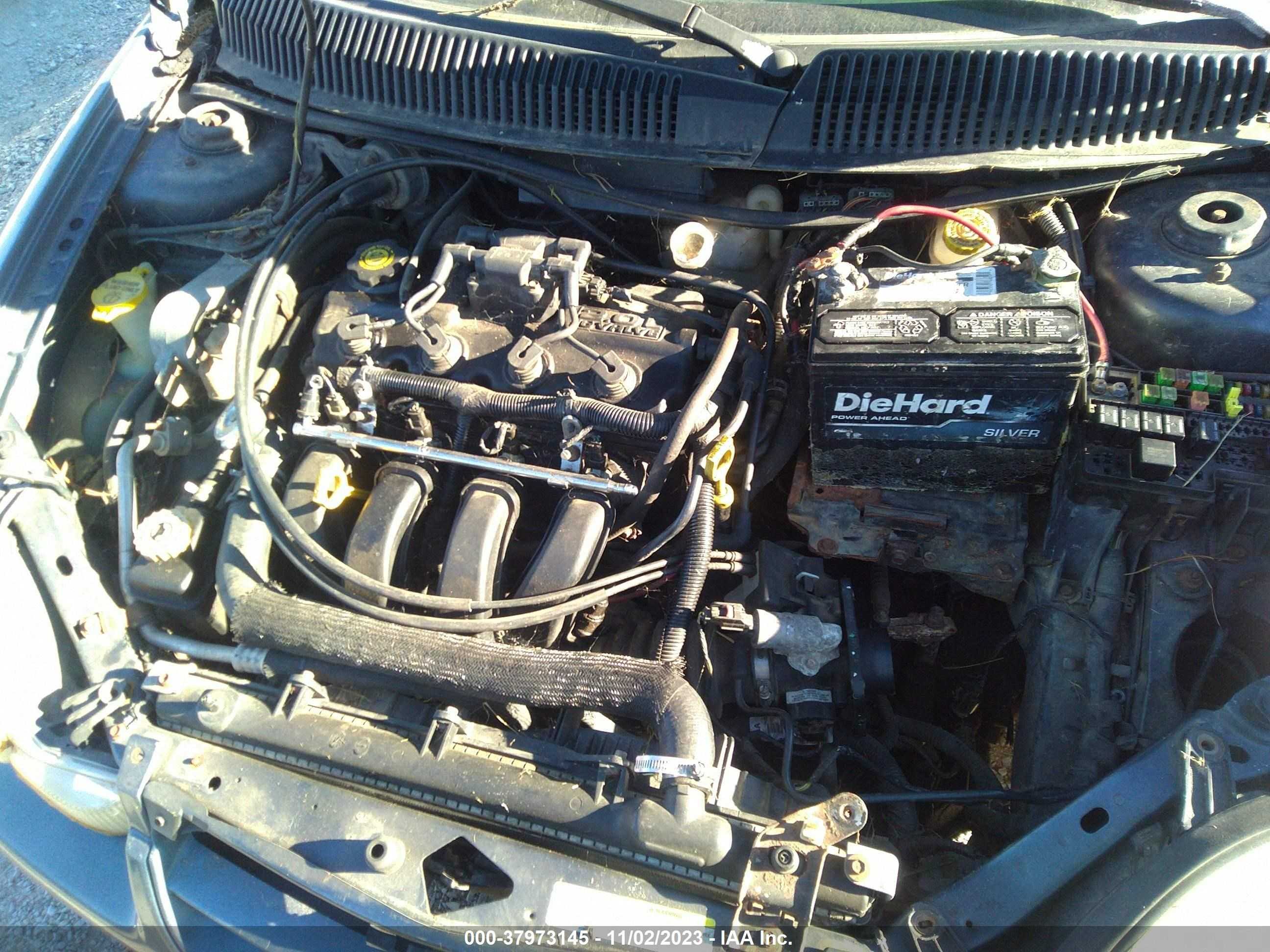 Photo 9 VIN: 1B3ES46CX2D511317 - DODGE NEON 