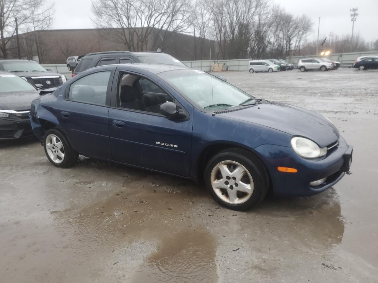 Photo 3 VIN: 1B3ES46CXYD750441 - DODGE NEON 