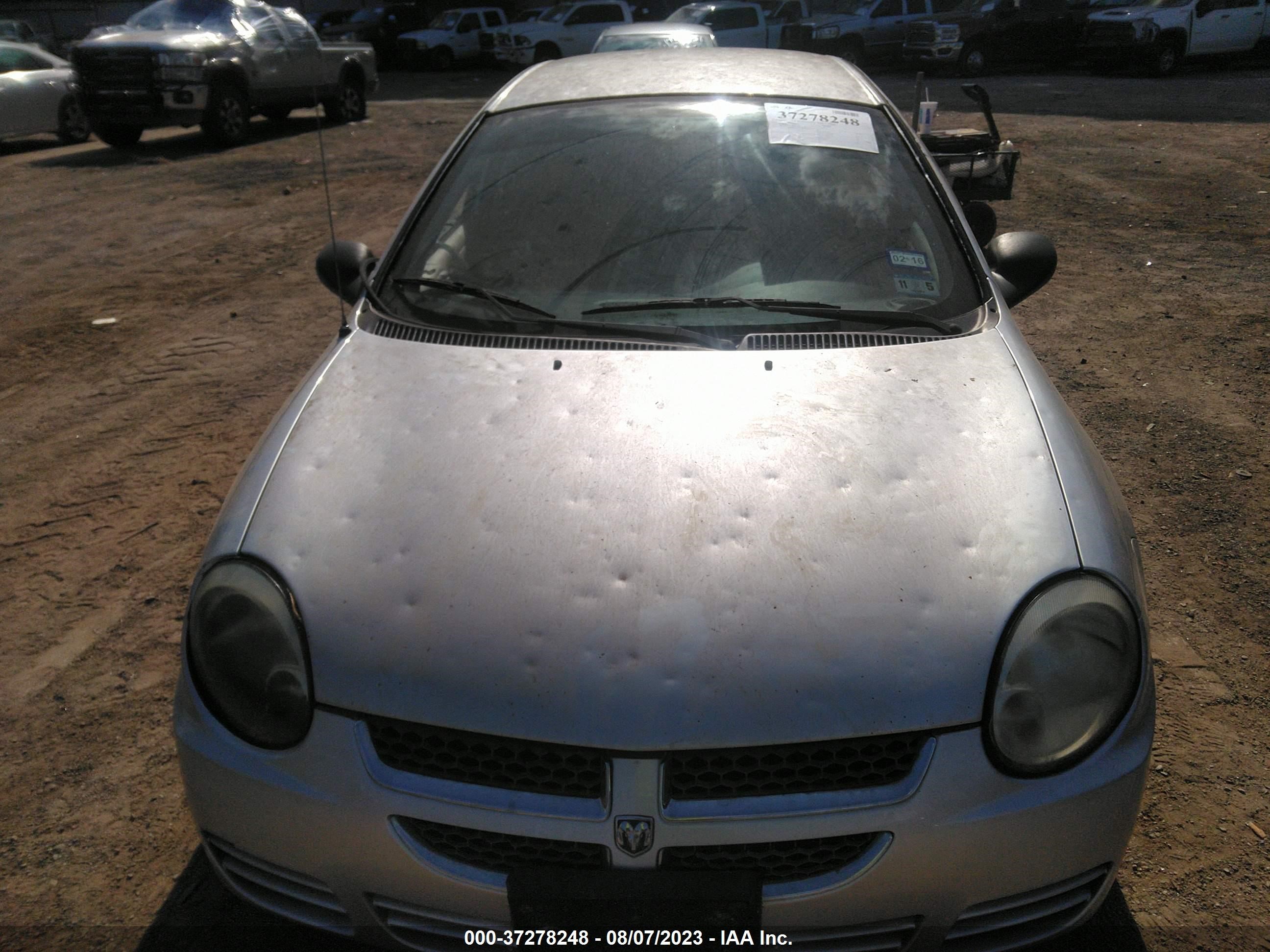 Photo 5 VIN: 1B3ES56C04D607708 - DODGE NEON 