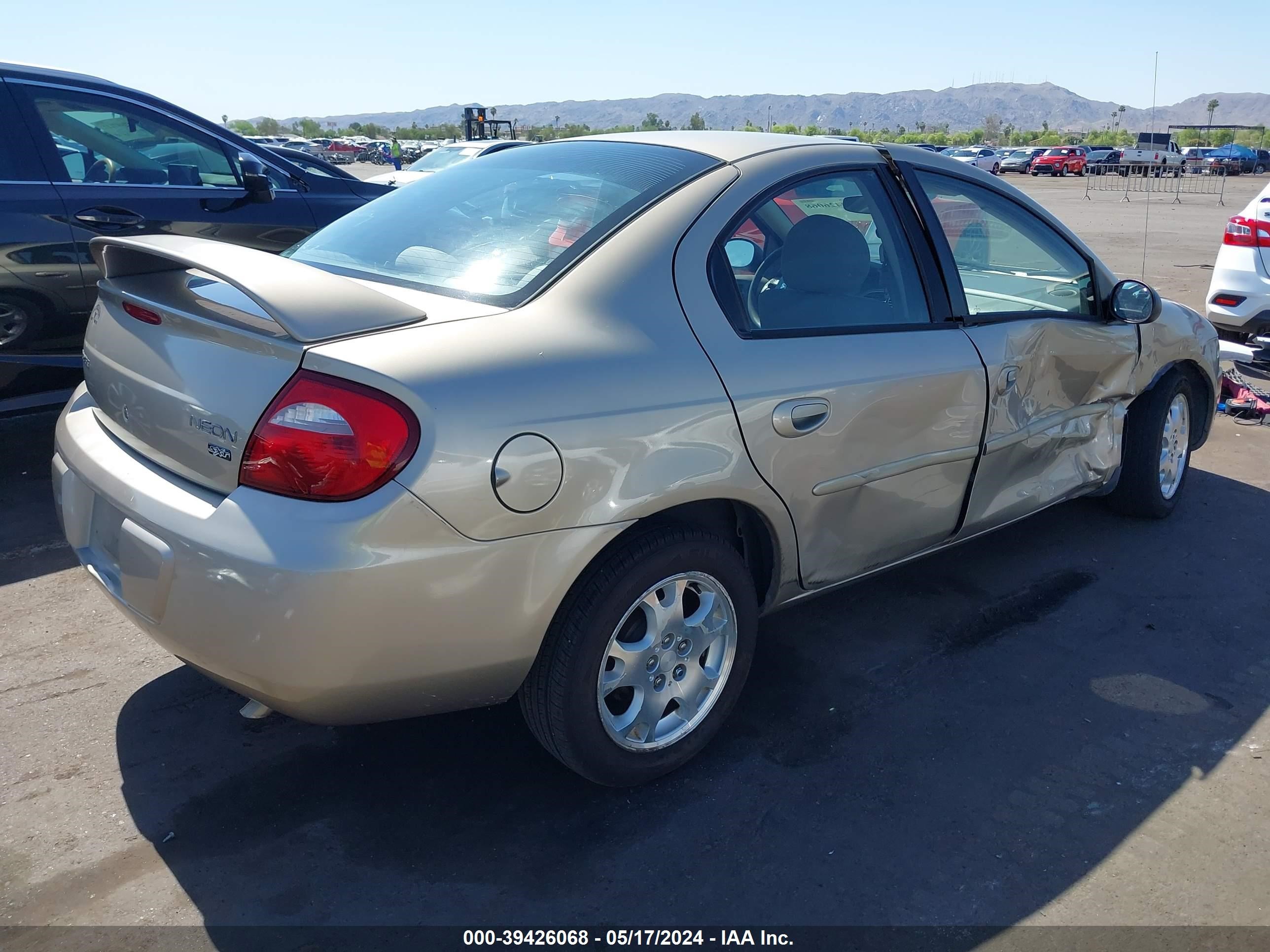 Photo 3 VIN: 1B3ES56C13D112111 - DODGE NEON 