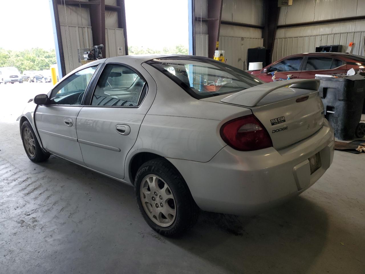 Photo 1 VIN: 1B3ES56C14D516625 - DODGE NEON 