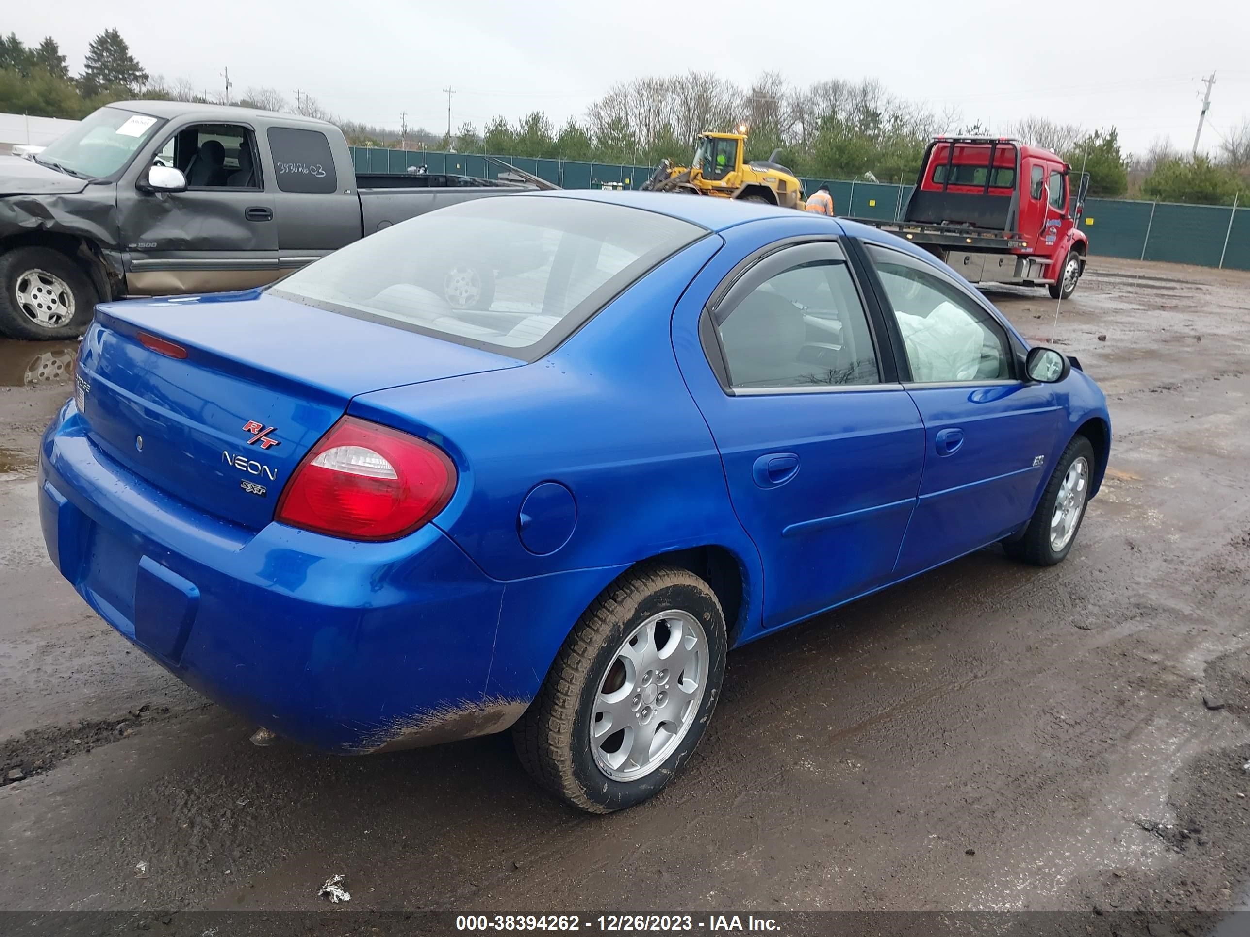 Photo 3 VIN: 1B3ES56C15D137089 - DODGE NEON 