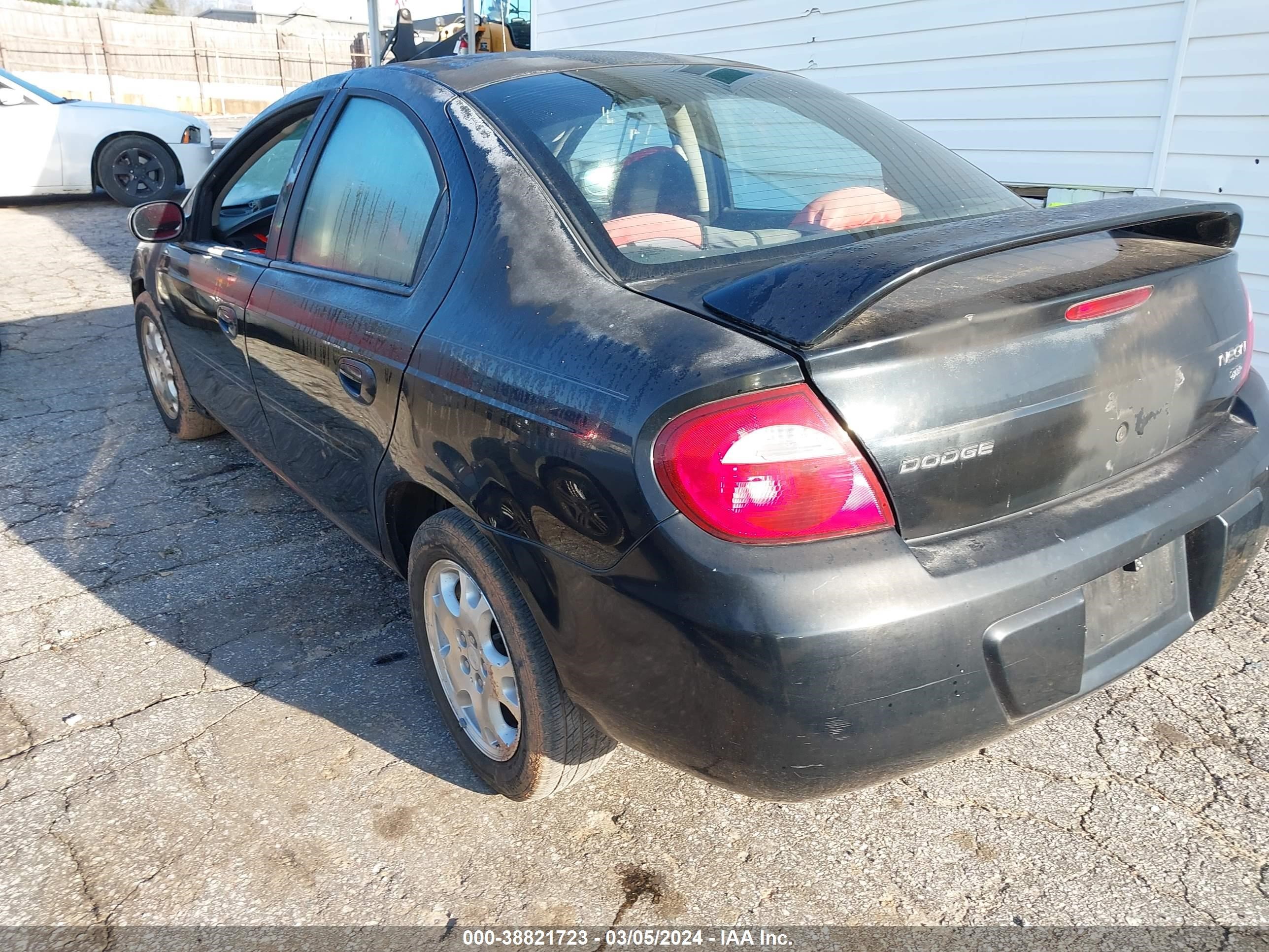 Photo 2 VIN: 1B3ES56C15D185496 - DODGE NEON 