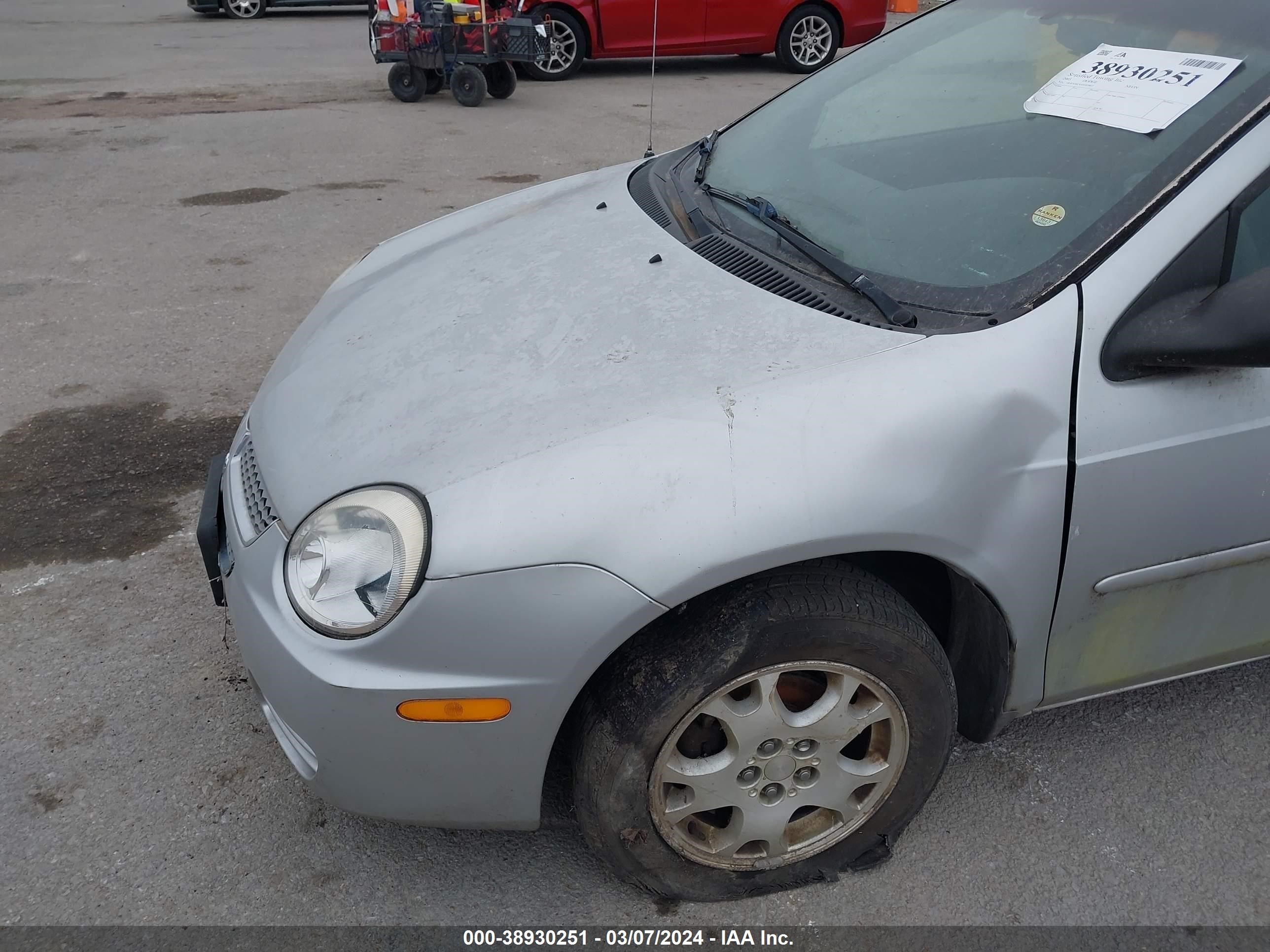 Photo 13 VIN: 1B3ES56C45D202467 - DODGE NEON 